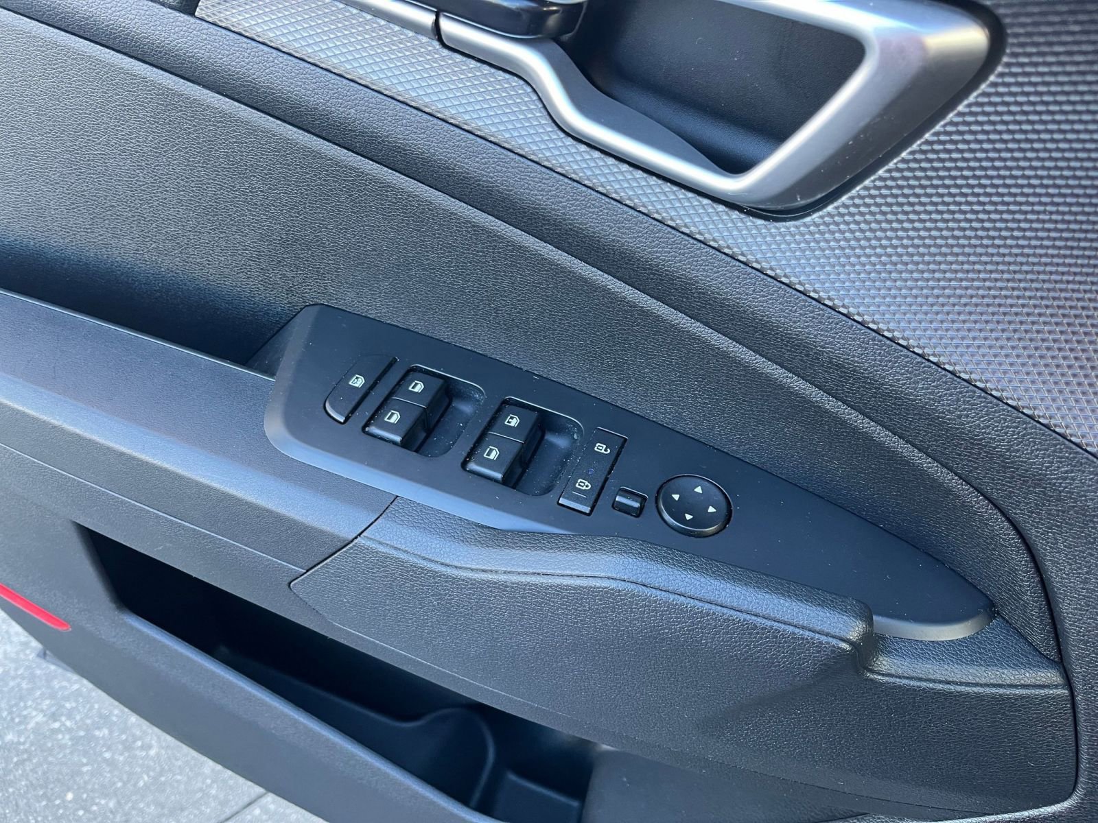 Thumbnail: 2025 Kia Sportage - 20