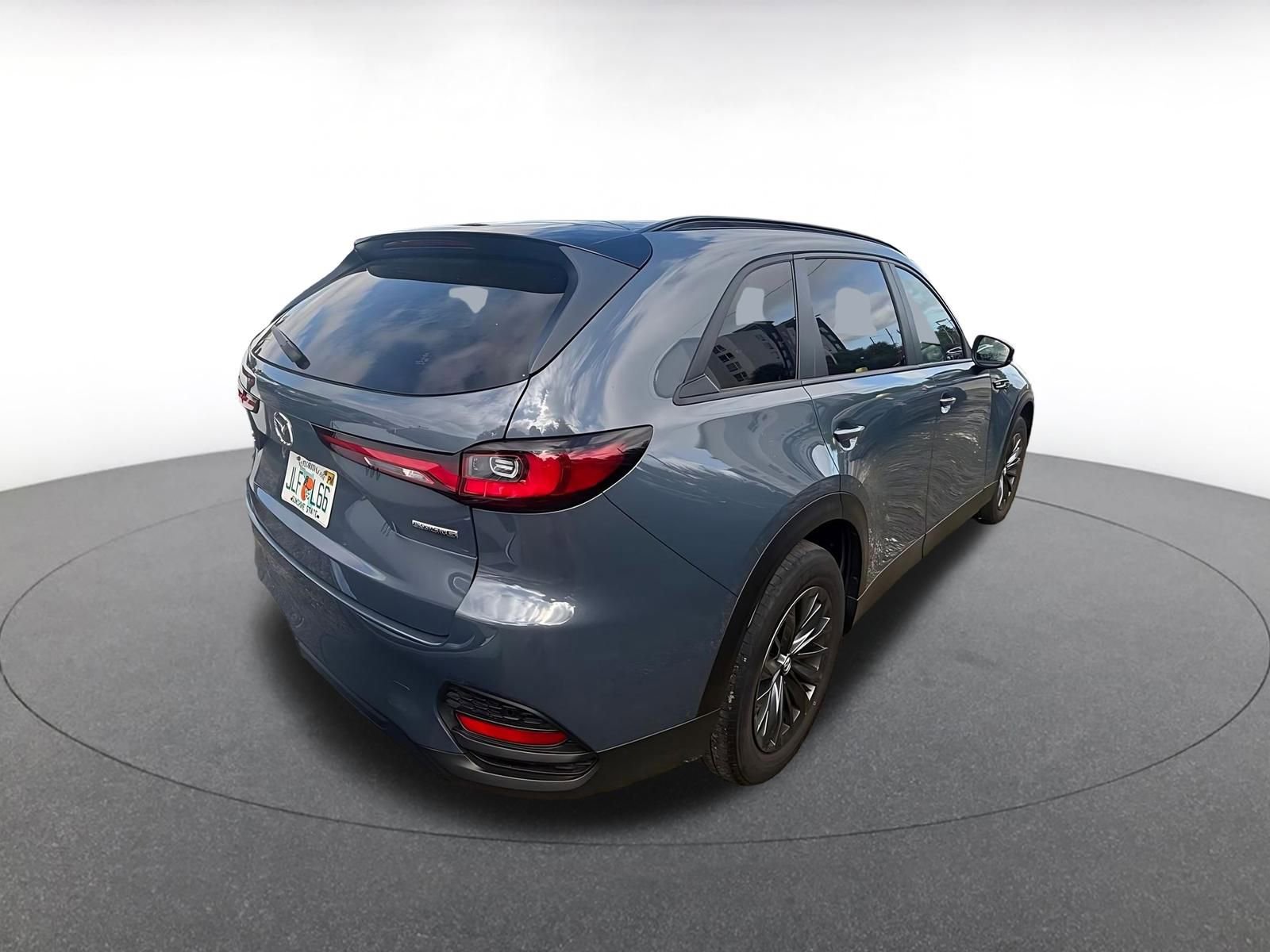 Thumbnail: 2025 Mazda CX-70 - 9