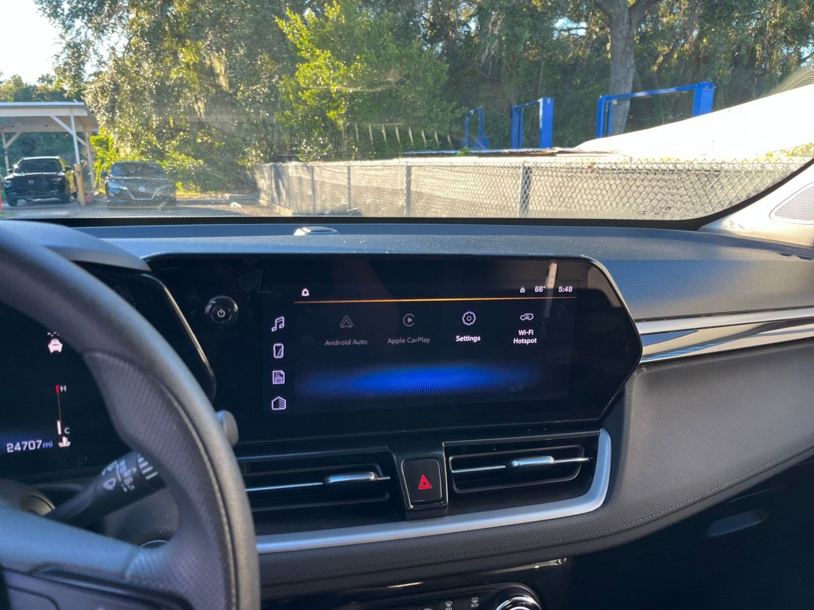 Thumbnail: 2025 Chevrolet TrailBlazer - 18