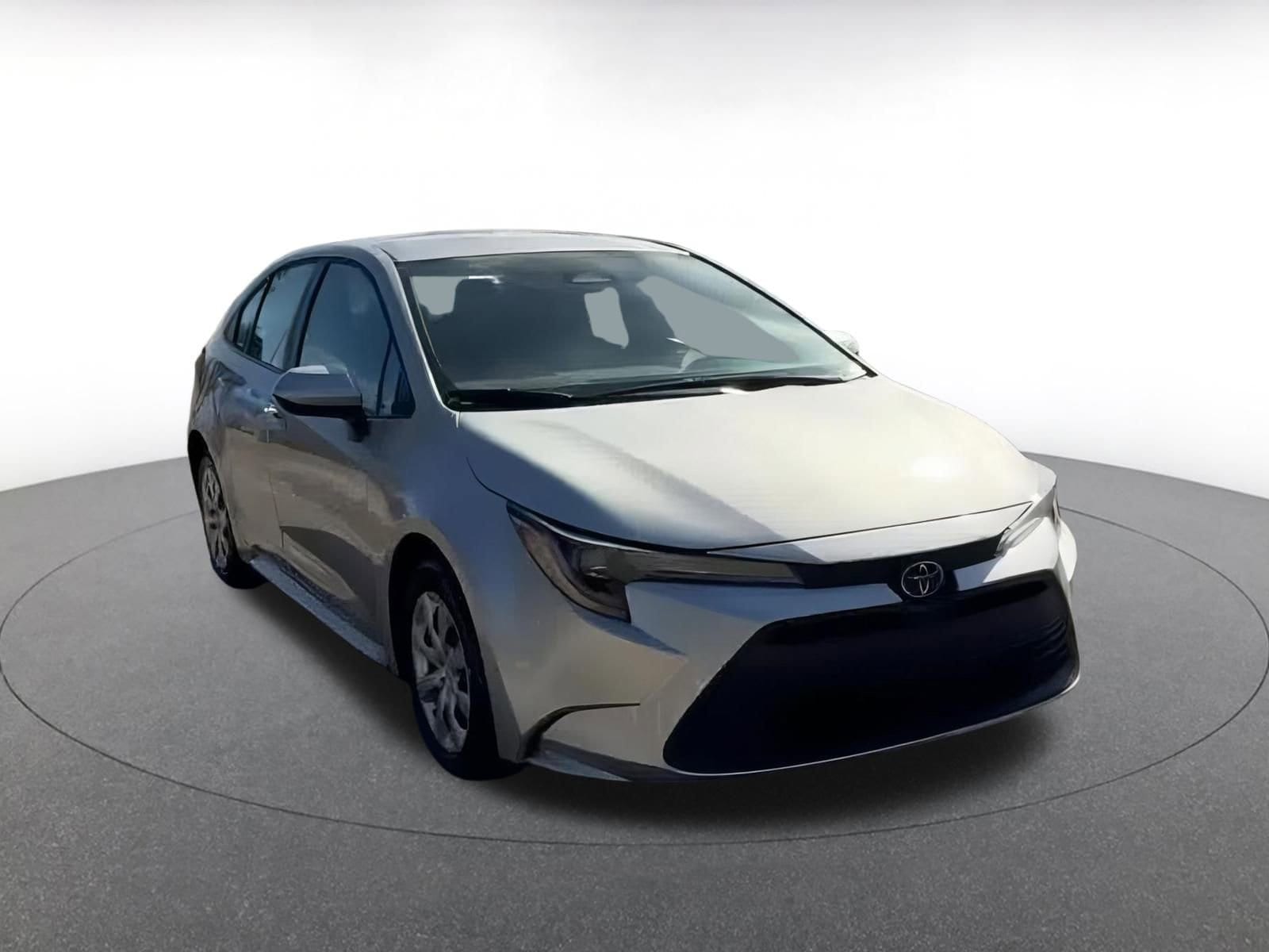 Thumbnail: 2025 Toyota Corolla - 3