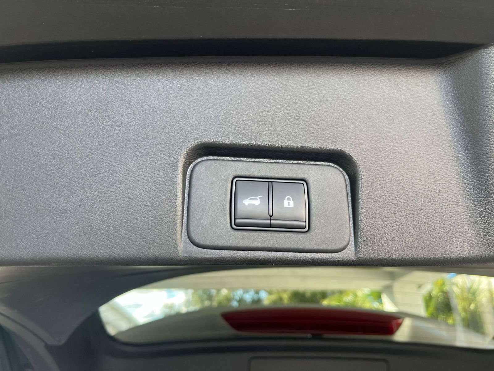 Thumbnail: 2025 Nissan Rogue - 23