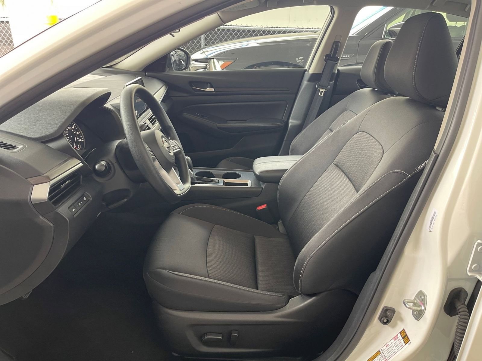 Thumbnail: 2025 Nissan Altima - 27