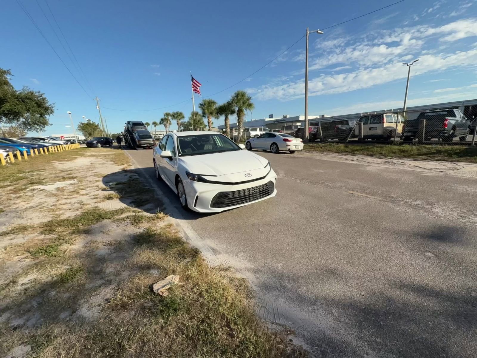 Thumbnail: 2025 Toyota Camry - 16