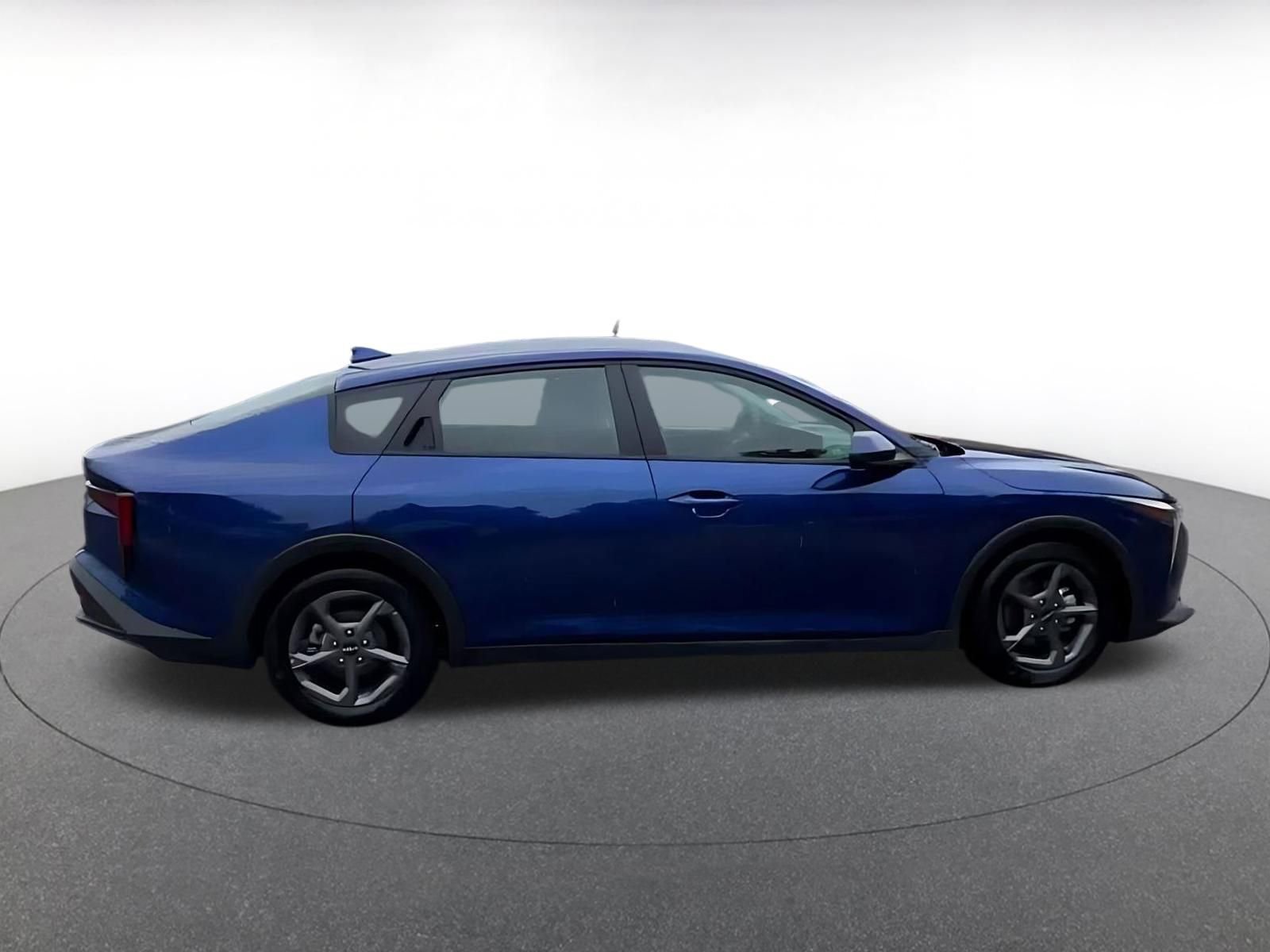Thumbnail: 2025 Kia K4 - 16