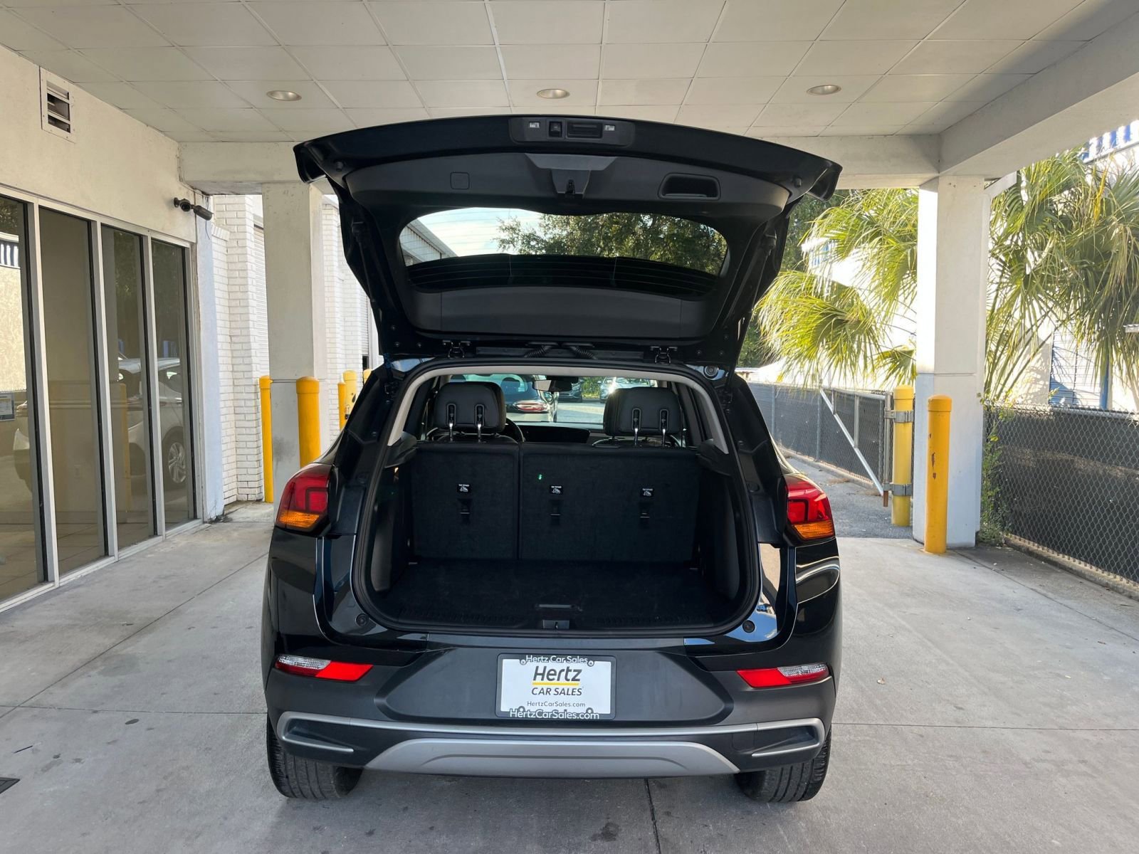 Thumbnail: 2025 Buick Encore GX - 31