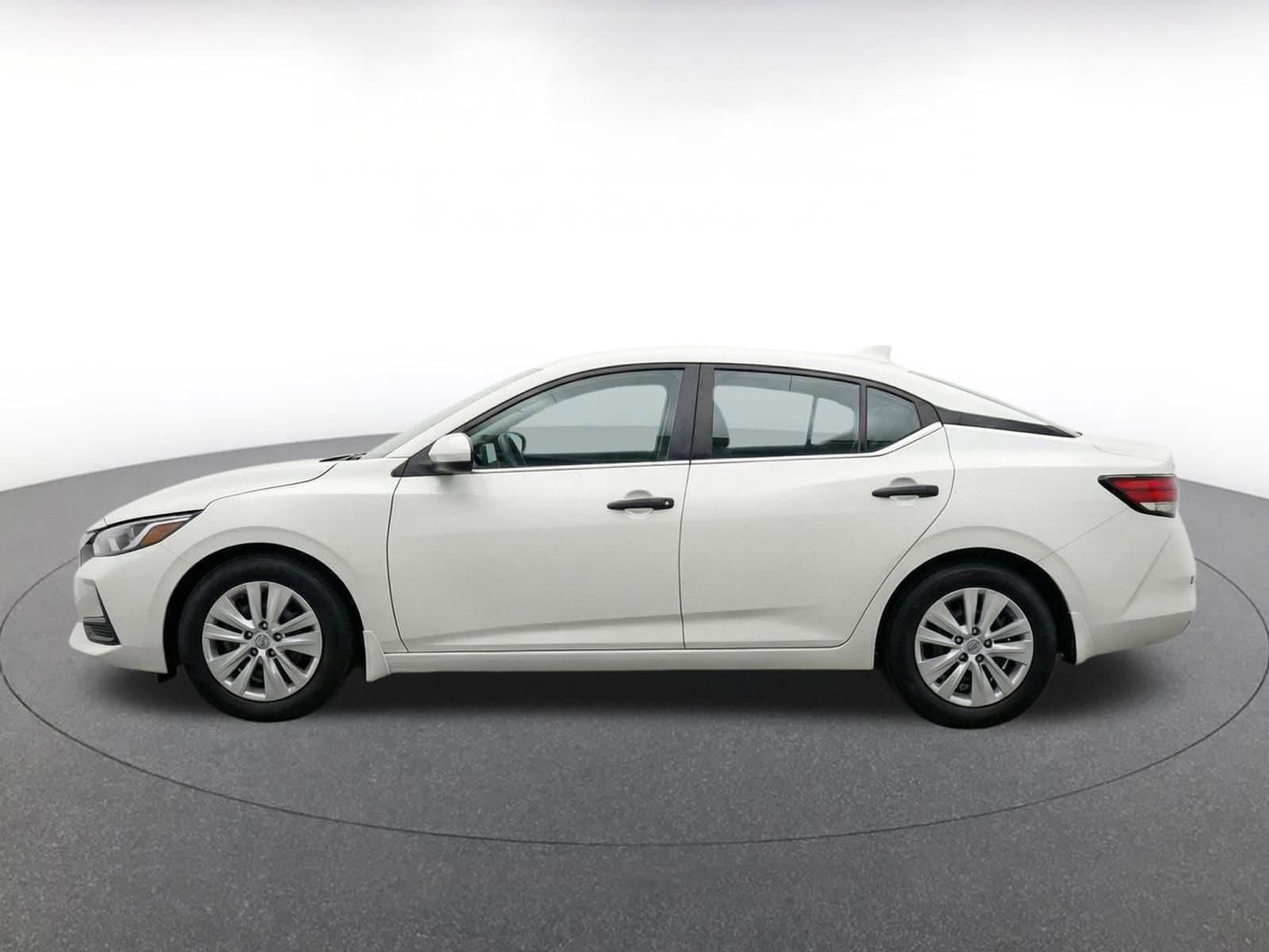 Thumbnail: 2025 Nissan Sentra - 4