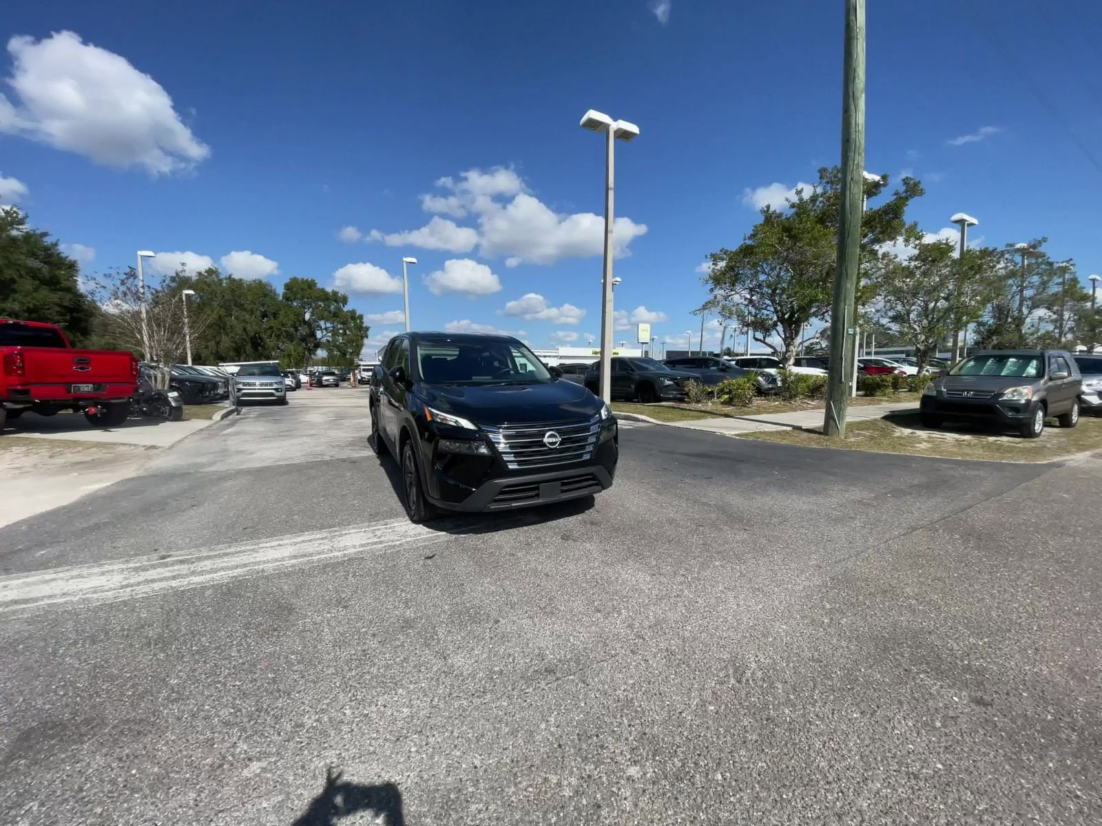 Thumbnail: 2025 Nissan Rogue - 27