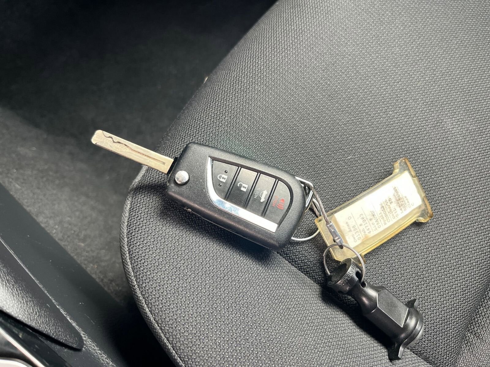 Thumbnail: 2025 Toyota Corolla - 22