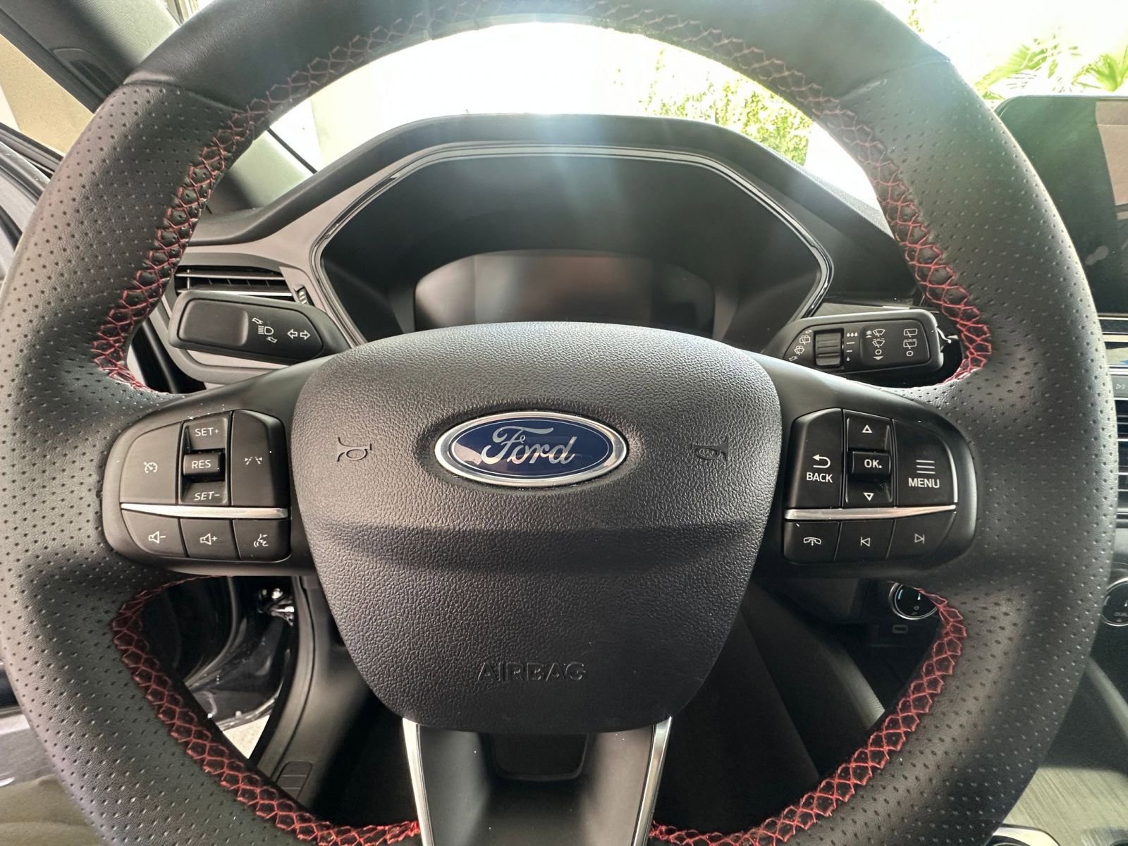 Thumbnail: 2024 Ford Escape - 28
