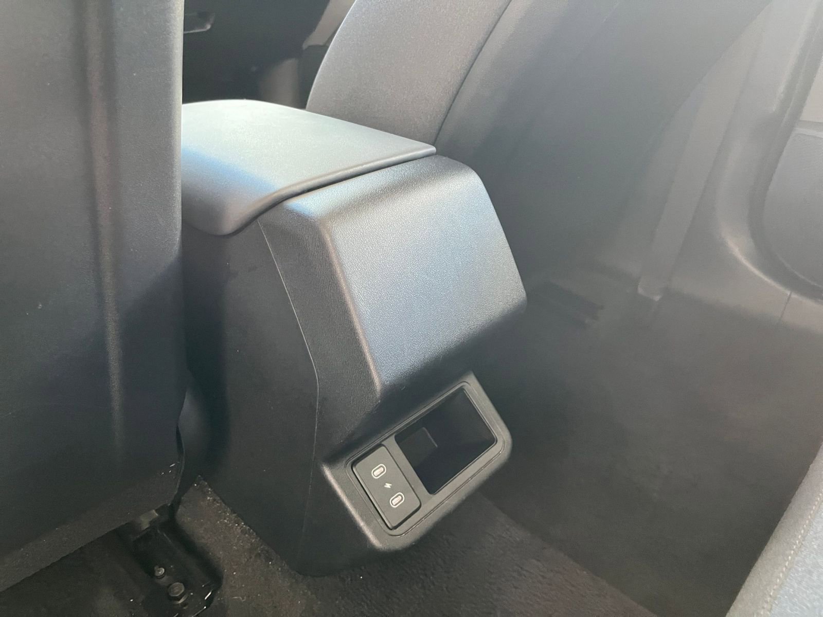 Thumbnail: 2025 Kia K4 - 34