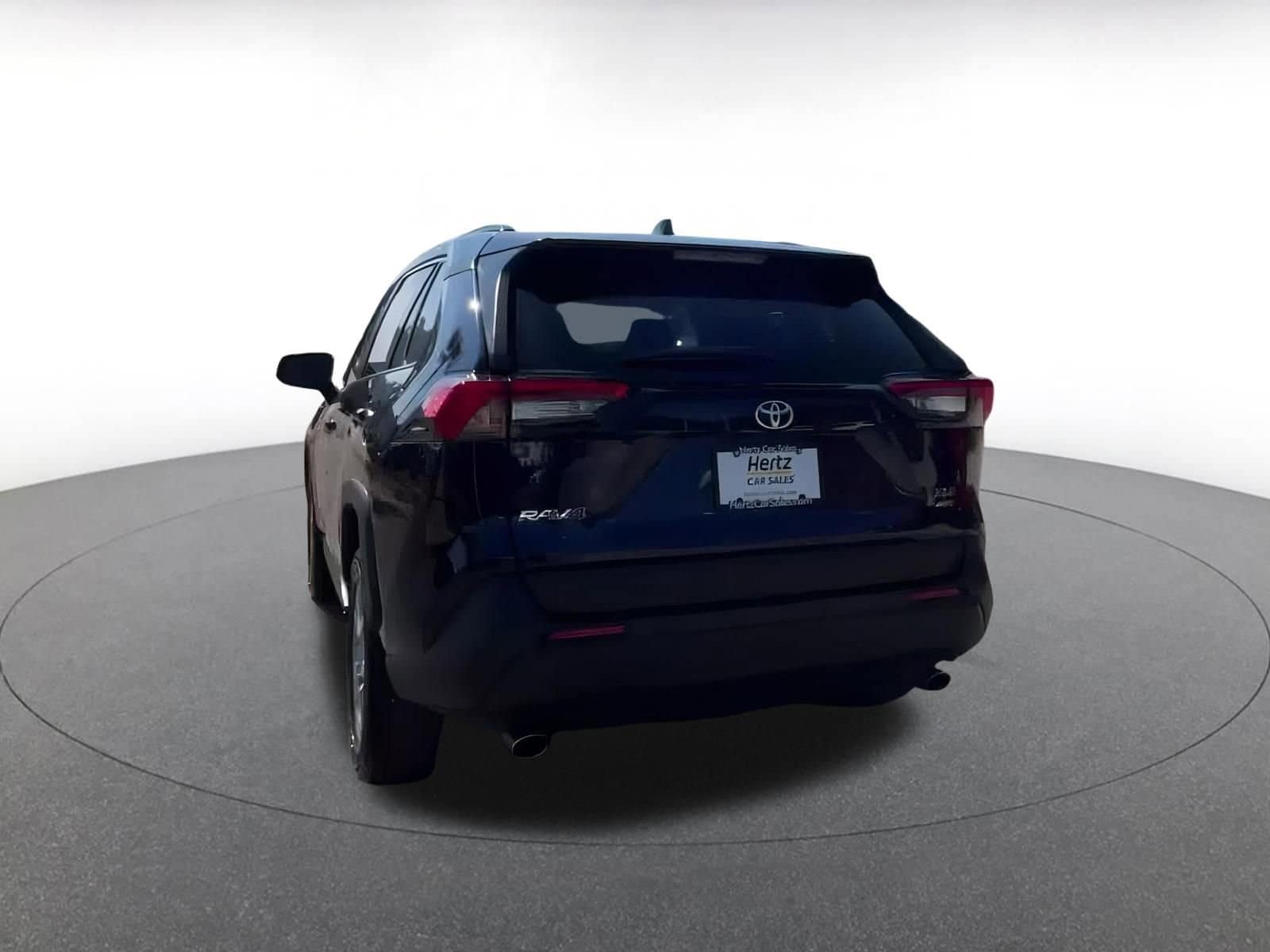 Thumbnail: 2025 Toyota RAV4 - 10