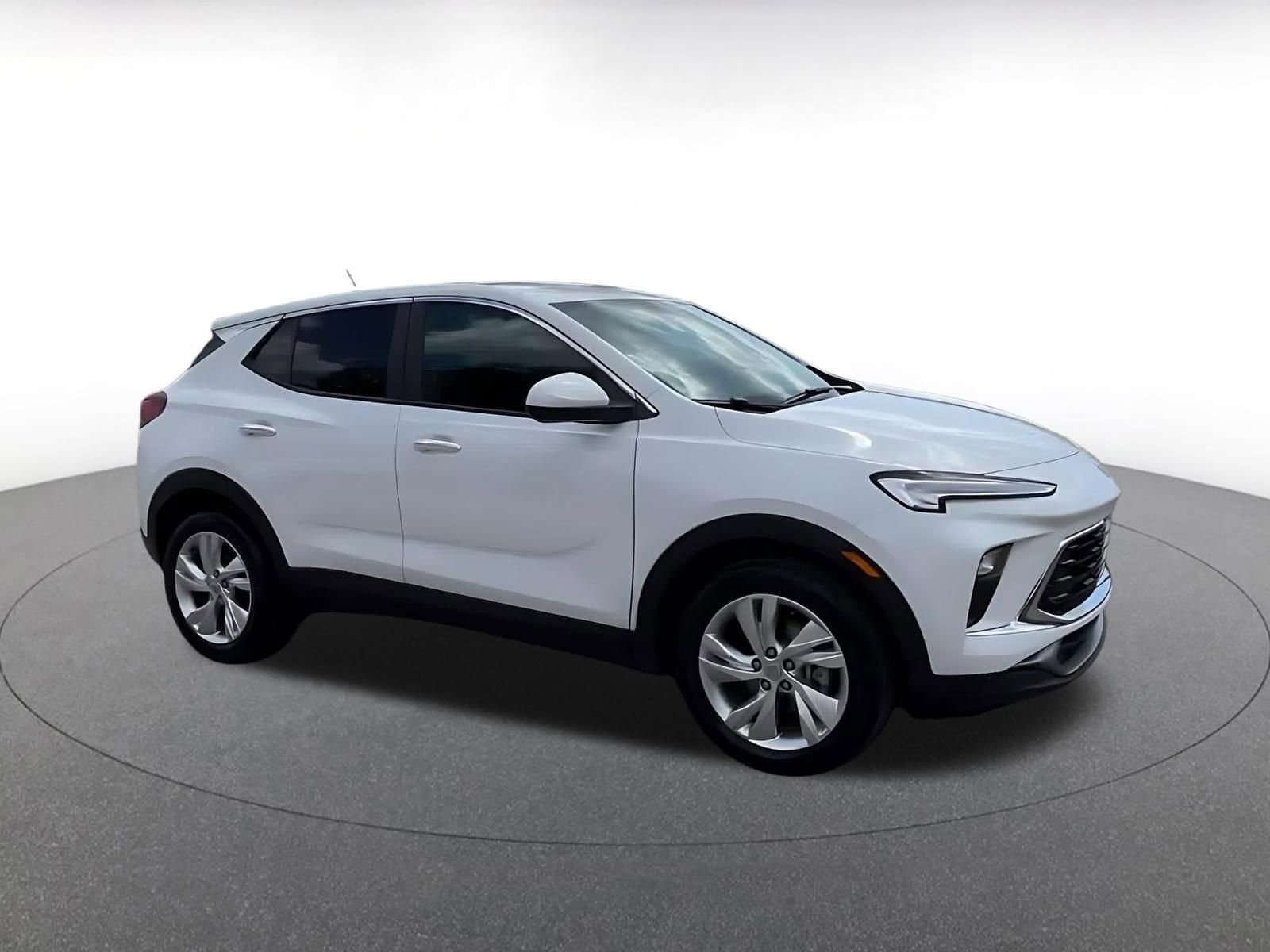 Thumbnail: 2025 Buick Encore GX - 2