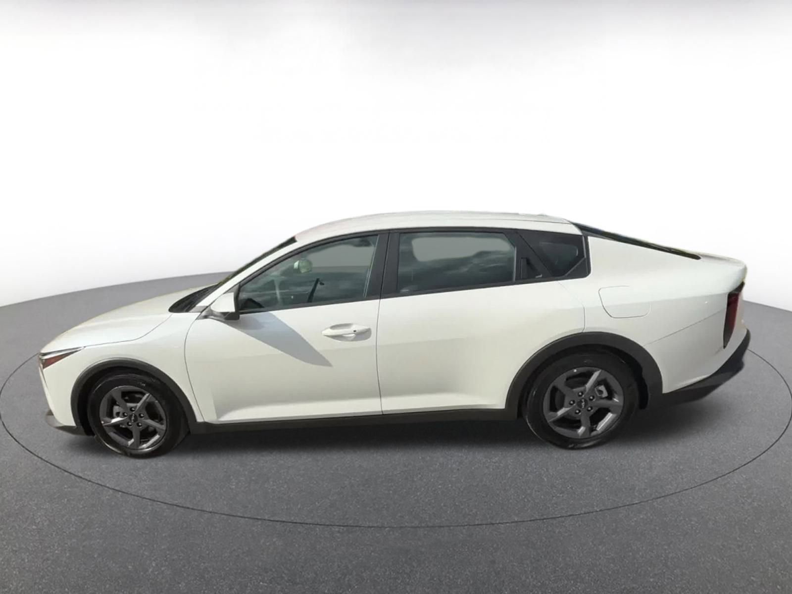 Thumbnail: 2025 Kia K4 - 9