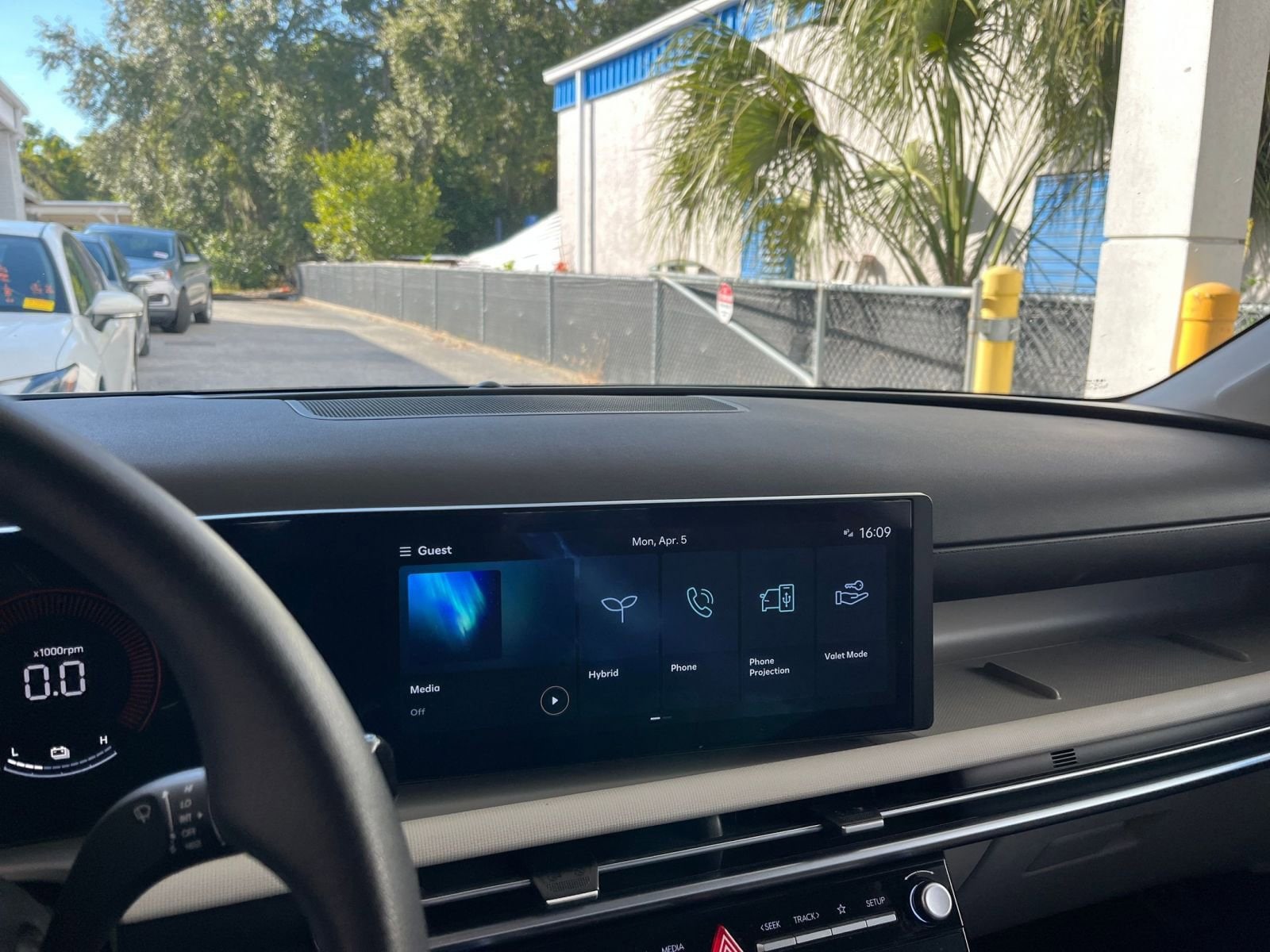 Thumbnail: 2025 Hyundai Tucson - 18