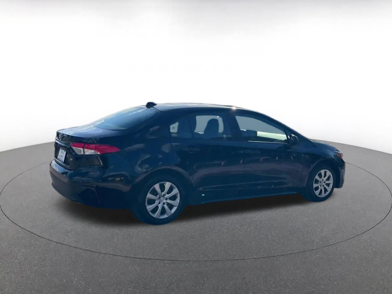 Thumbnail: 2025 Toyota Corolla - 14