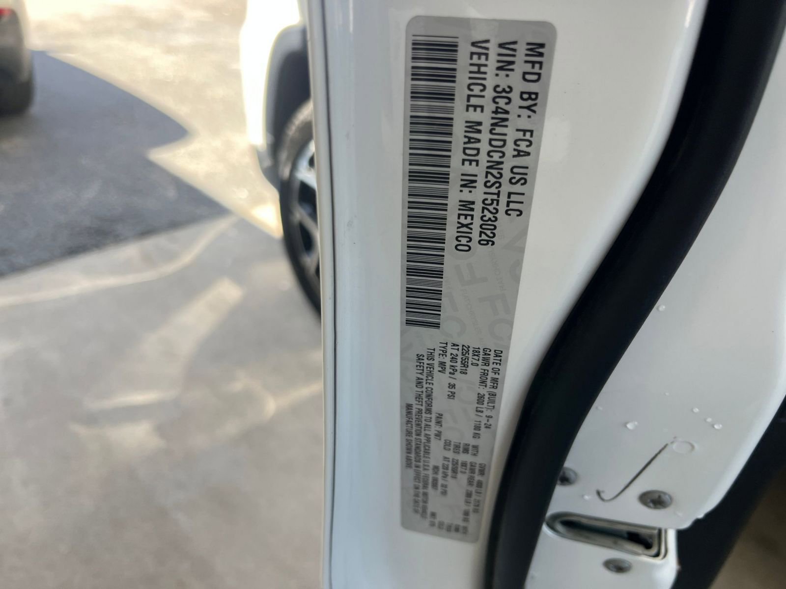 Thumbnail: 2025 Jeep Compass - 31