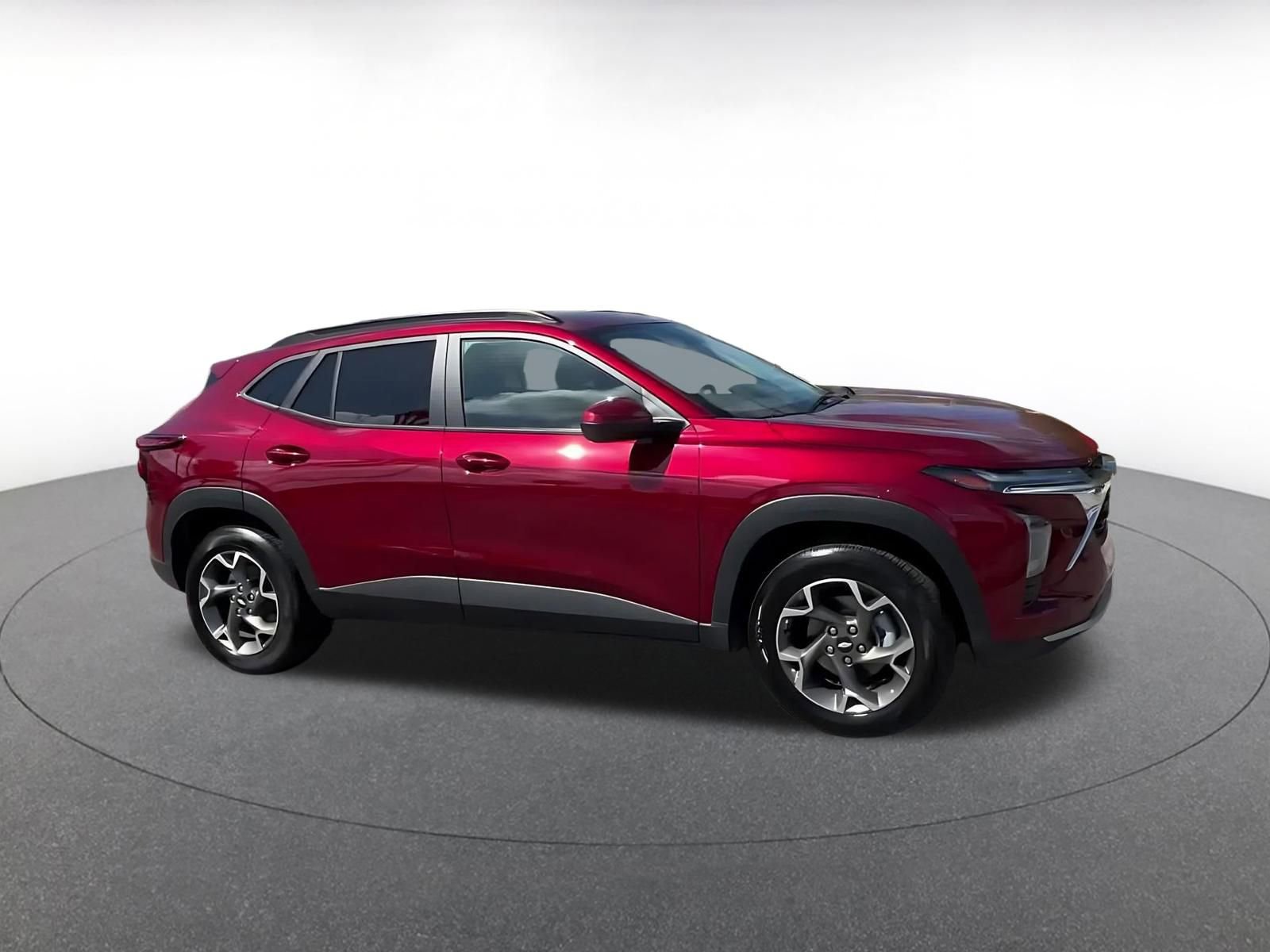 Thumbnail: 2025 Chevrolet Trax - 1