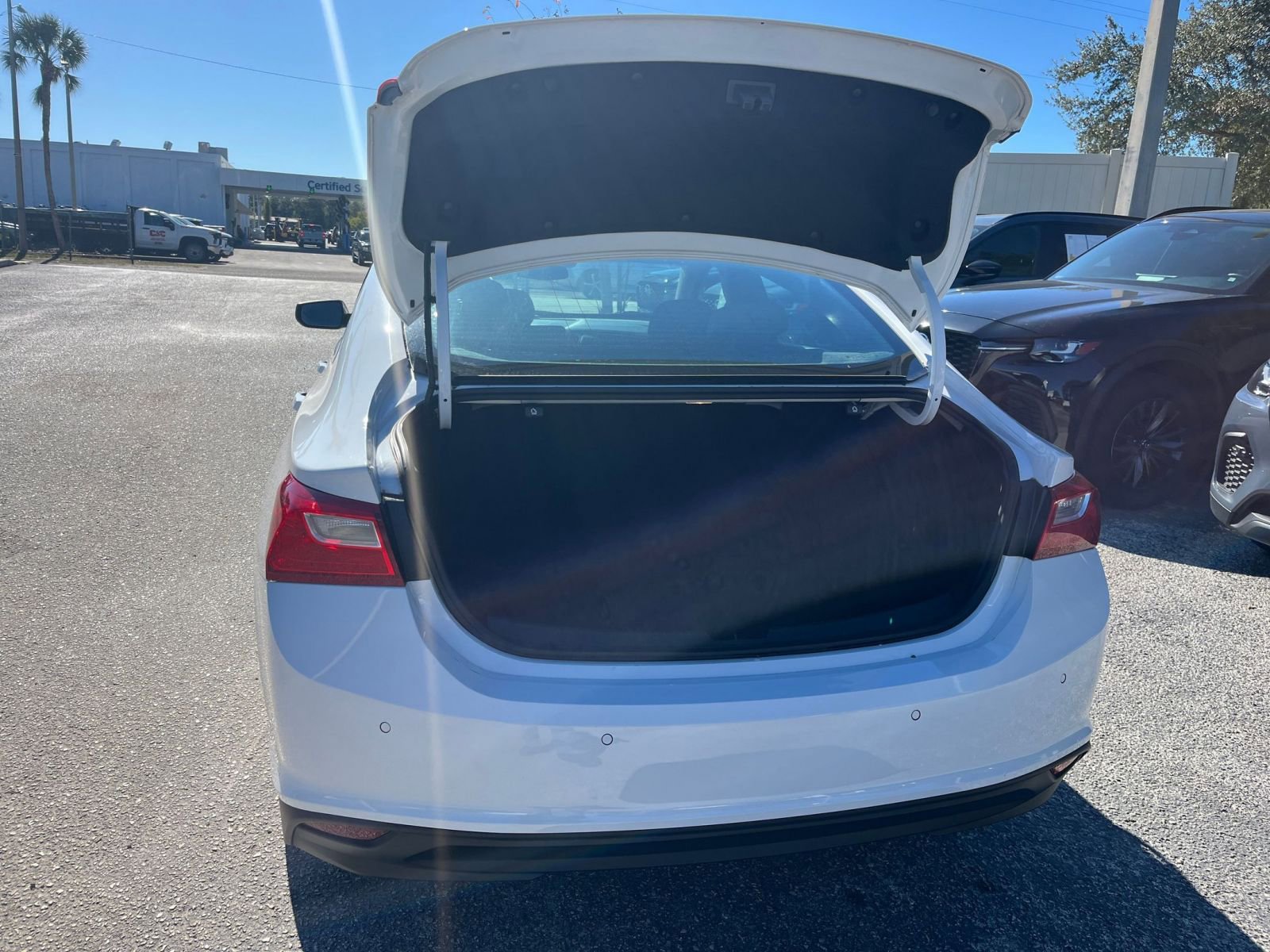 Thumbnail: 2024 Chevrolet Malibu - 31