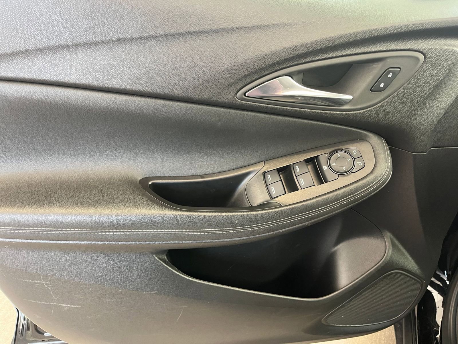 Thumbnail: 2025 Buick Encore GX - 30