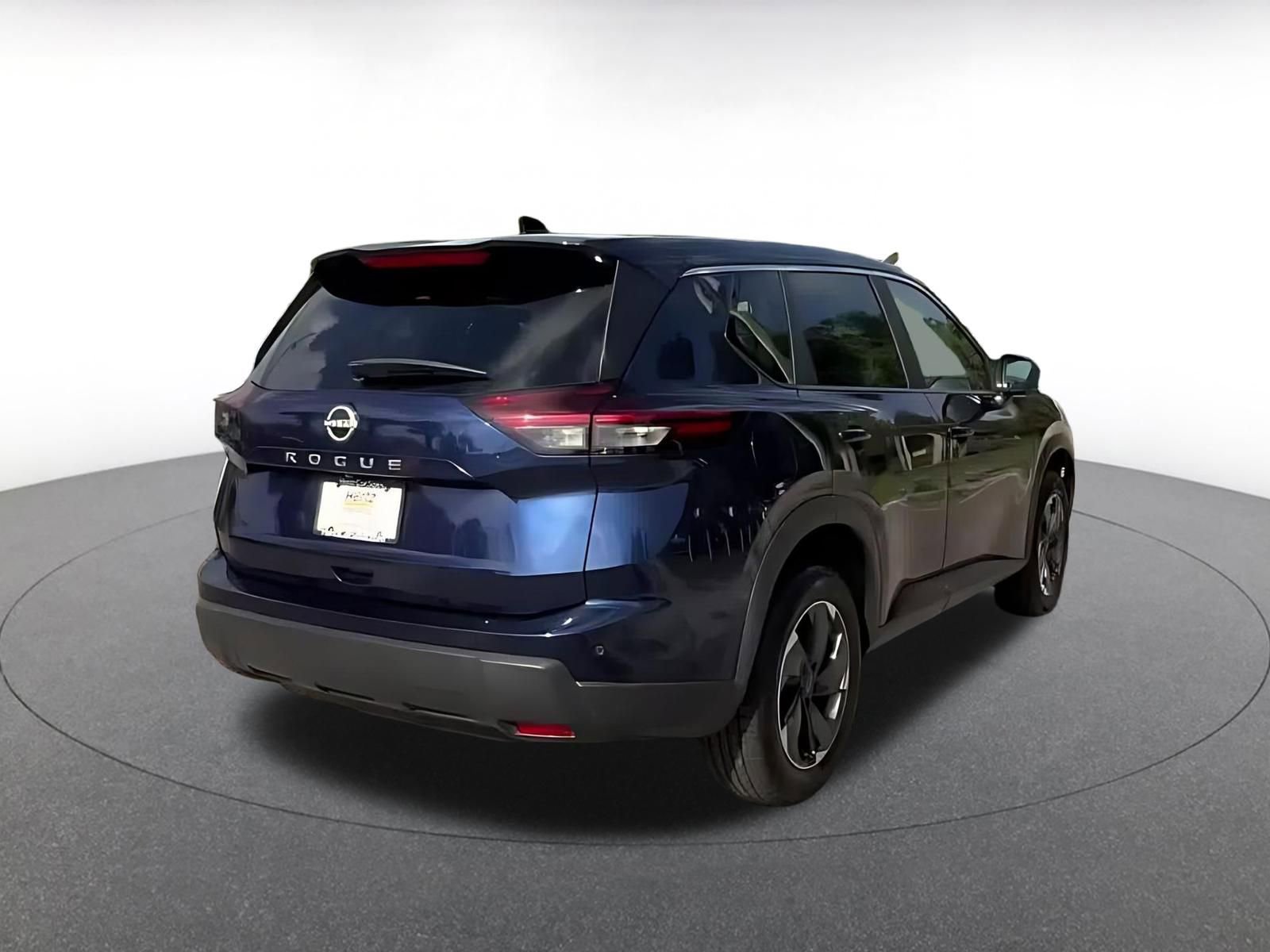 Thumbnail: 2025 Nissan Rogue - 15