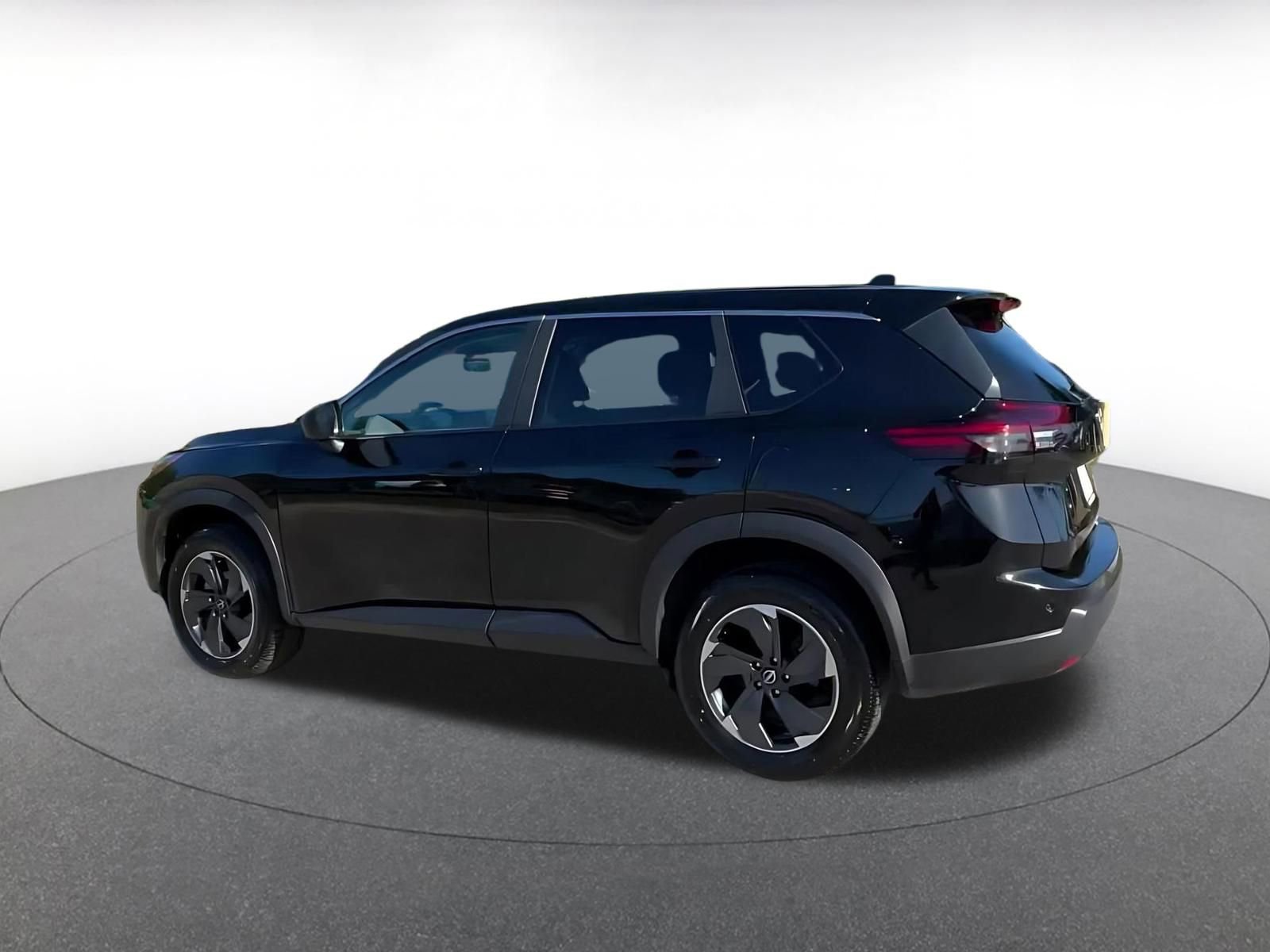 Thumbnail: 2025 Nissan Rogue - 10