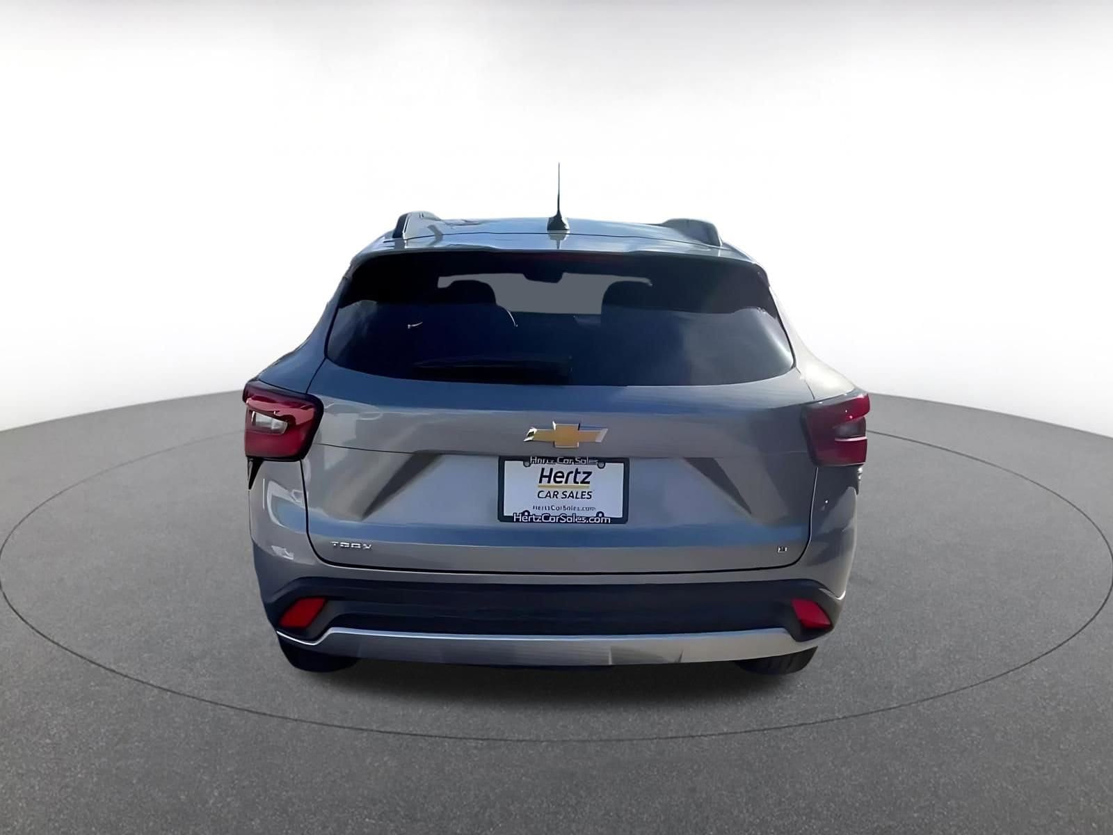 Thumbnail: 2025 Chevrolet Trax - 12