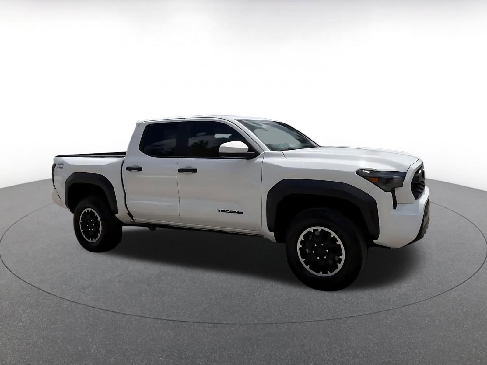Thumbnail: 2025 Toyota Tacoma - 2