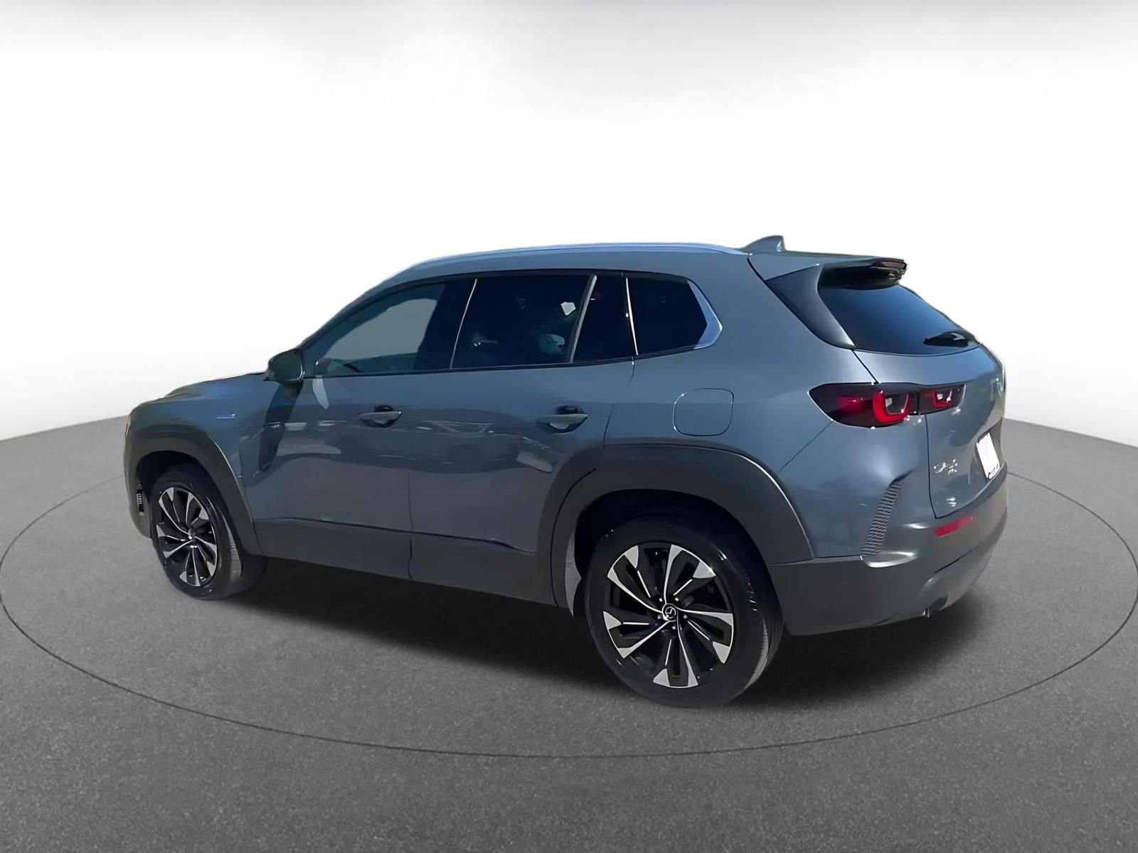 Thumbnail: 2025 Mazda CX-50 - 10