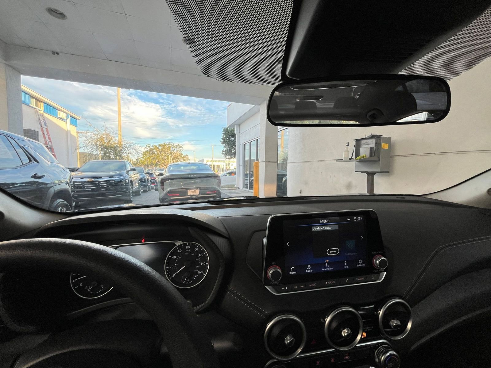 Thumbnail: 2025 Nissan Sentra - 33