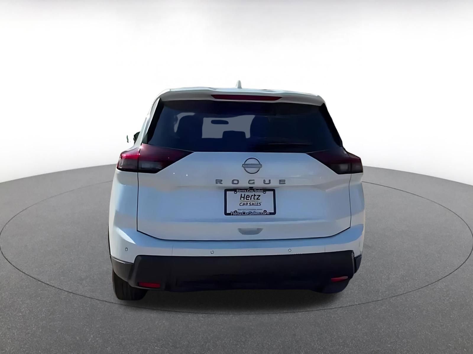 Thumbnail: 2025 Nissan Rogue - 12