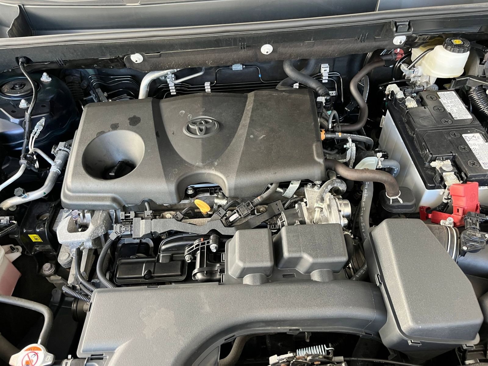 Thumbnail: 2024 Toyota RAV4 - 32