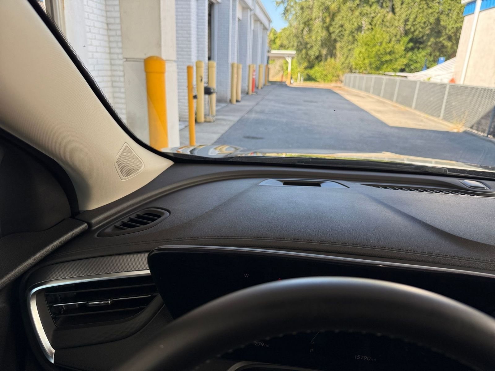 Thumbnail: 2025 Buick Encore GX - 34