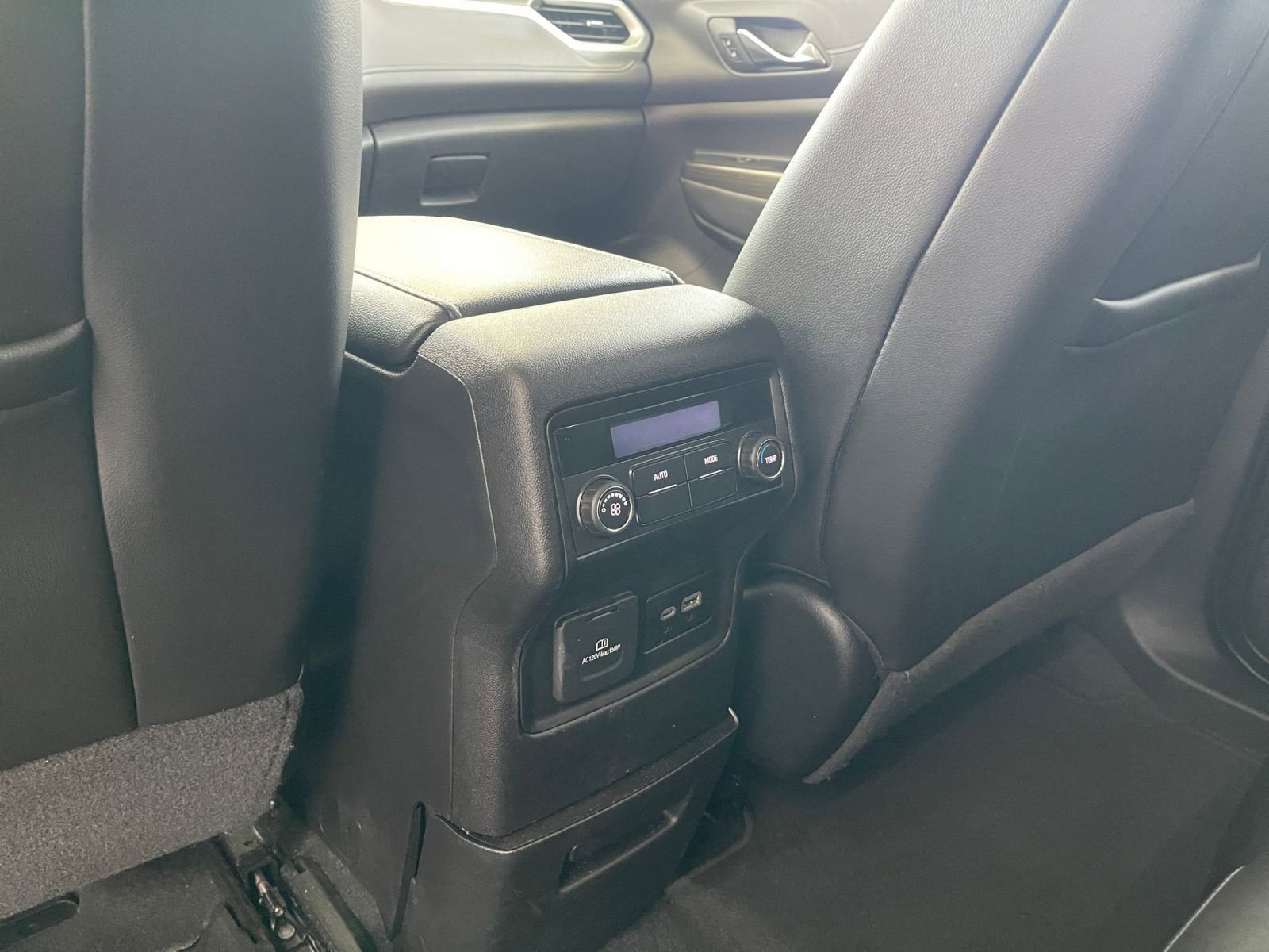 Thumbnail: 2023 GMC Acadia - 24