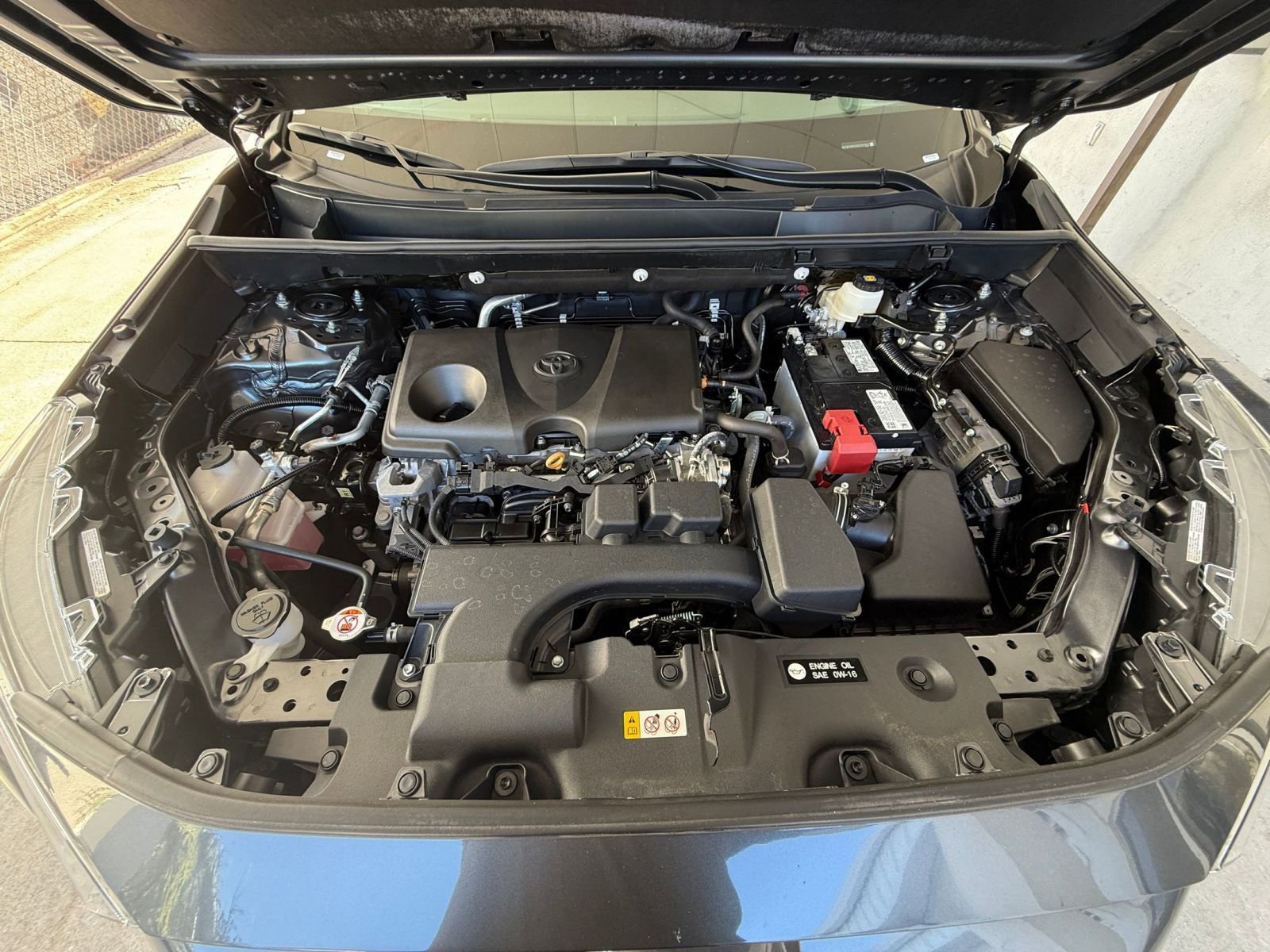 Thumbnail: 2025 Toyota RAV4 - 32