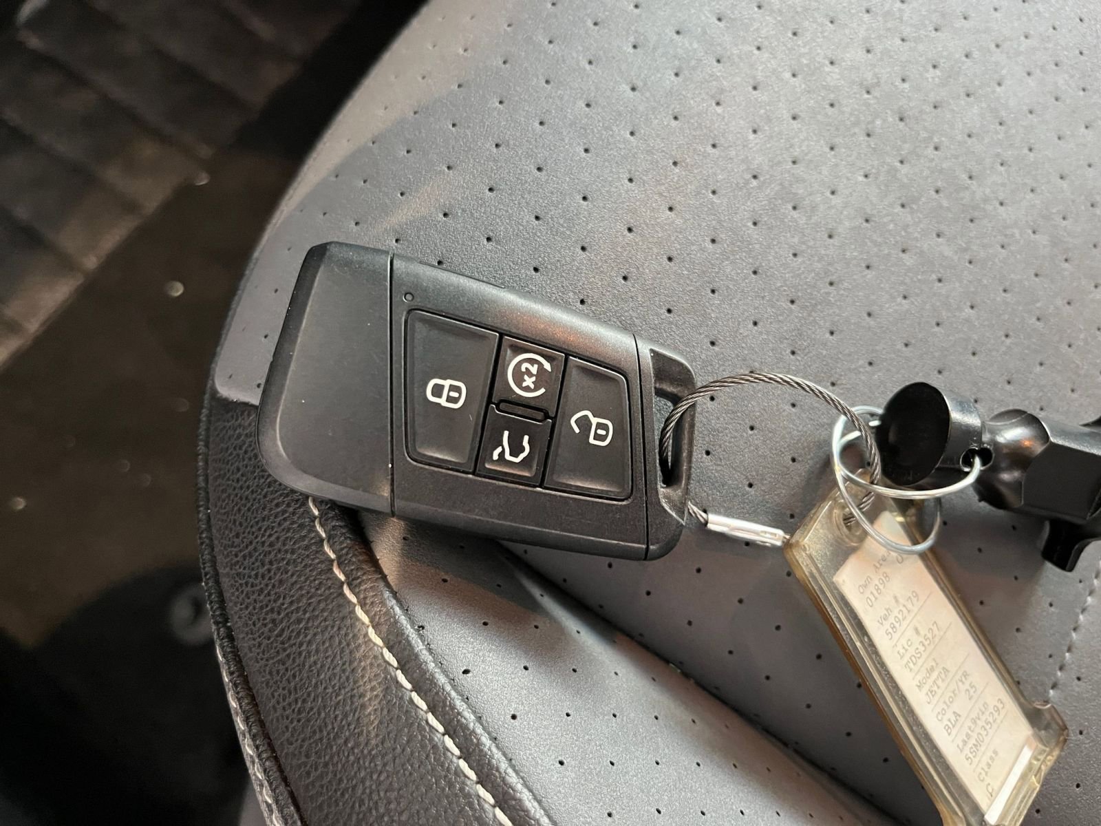 Thumbnail: 2025 Volkswagen Jetta - 22