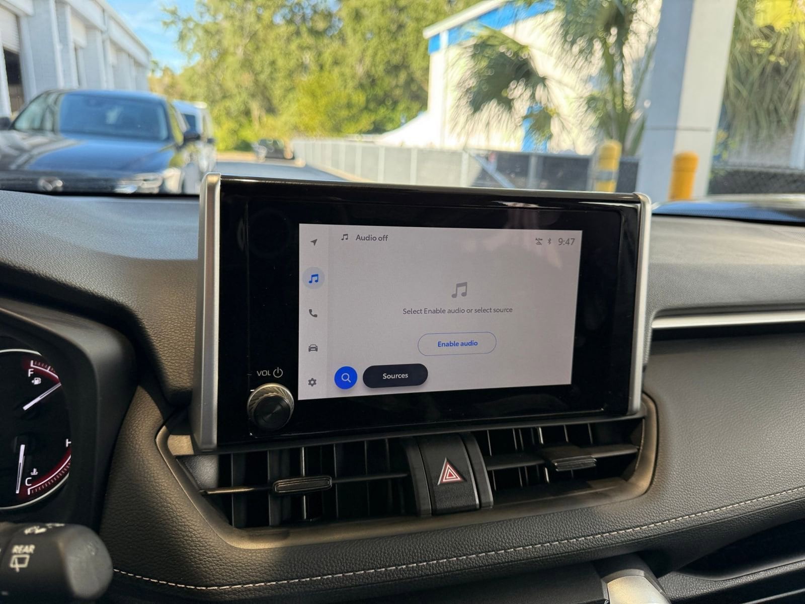 Thumbnail: 2025 Toyota RAV4 - 21