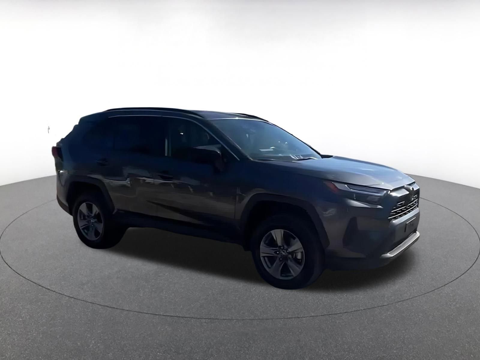 Thumbnail: 2025 Toyota RAV4 - 2