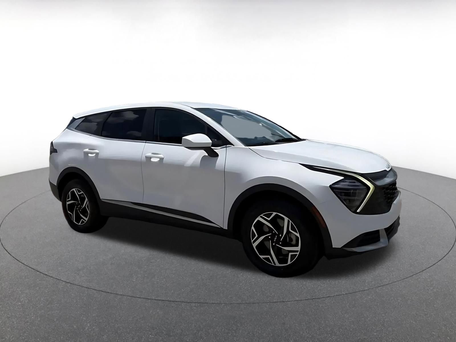 Thumbnail: 2025 Kia Sportage - 2