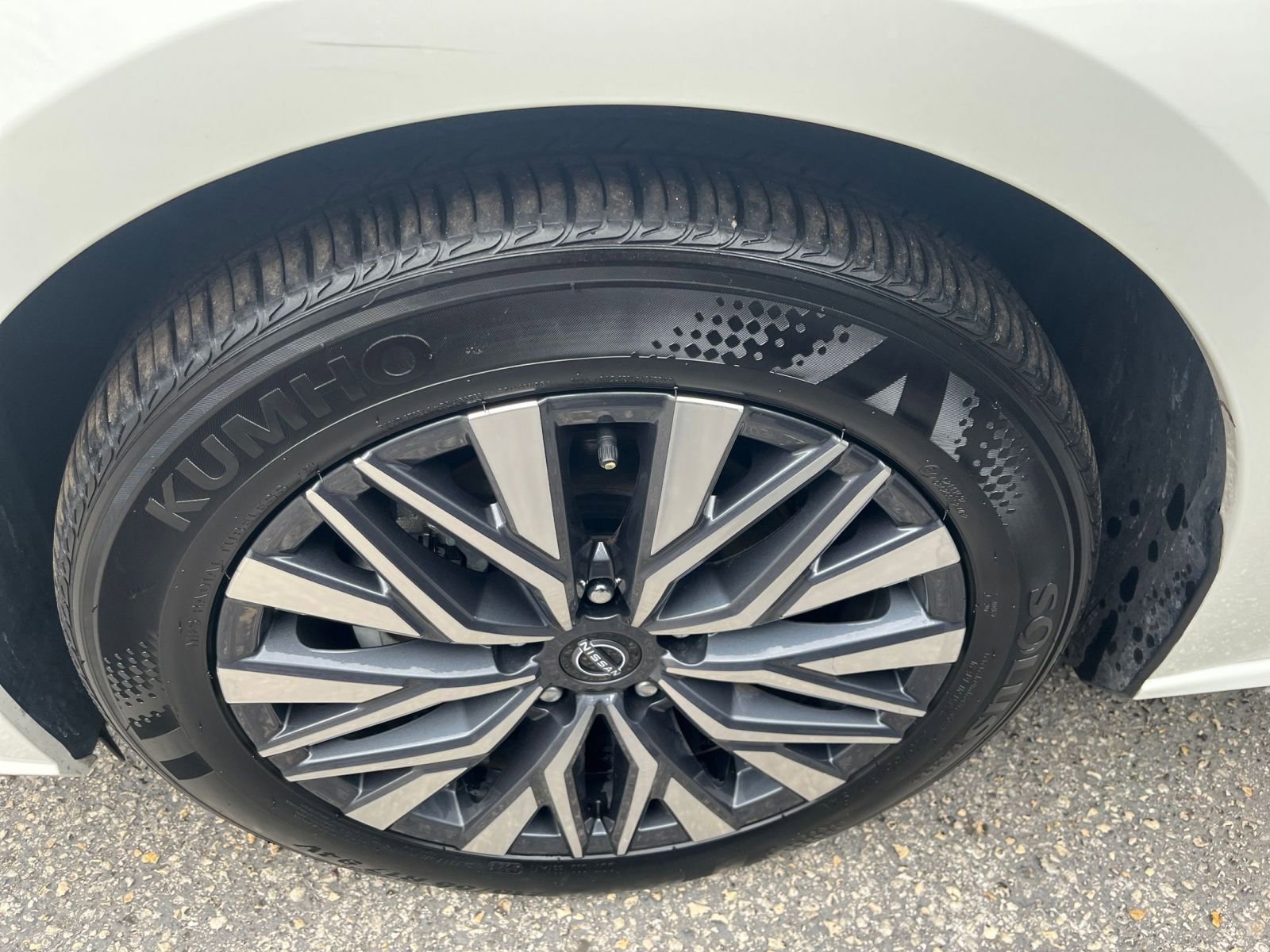 Thumbnail: 2025 Nissan Altima - 30