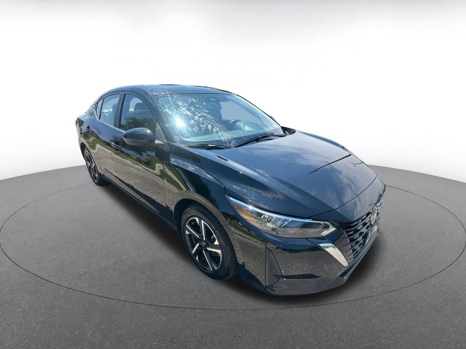 Thumbnail: 2024 Nissan Sentra - 1