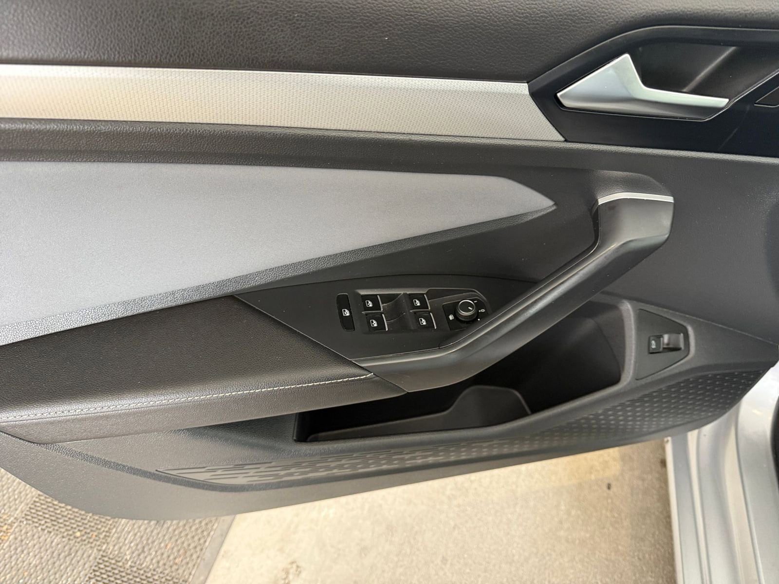 Thumbnail: 2025 Volkswagen Jetta - 20