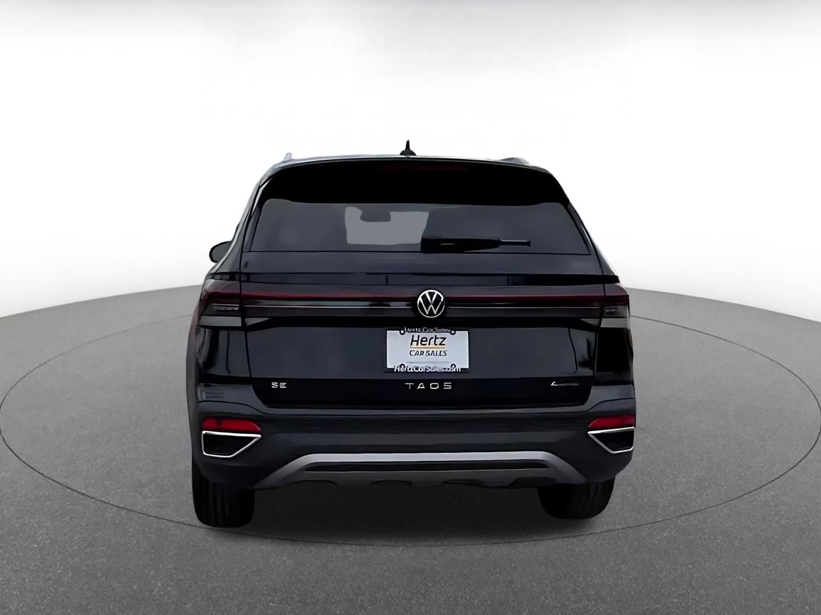 Thumbnail: 2025 Volkswagen Taos - 12