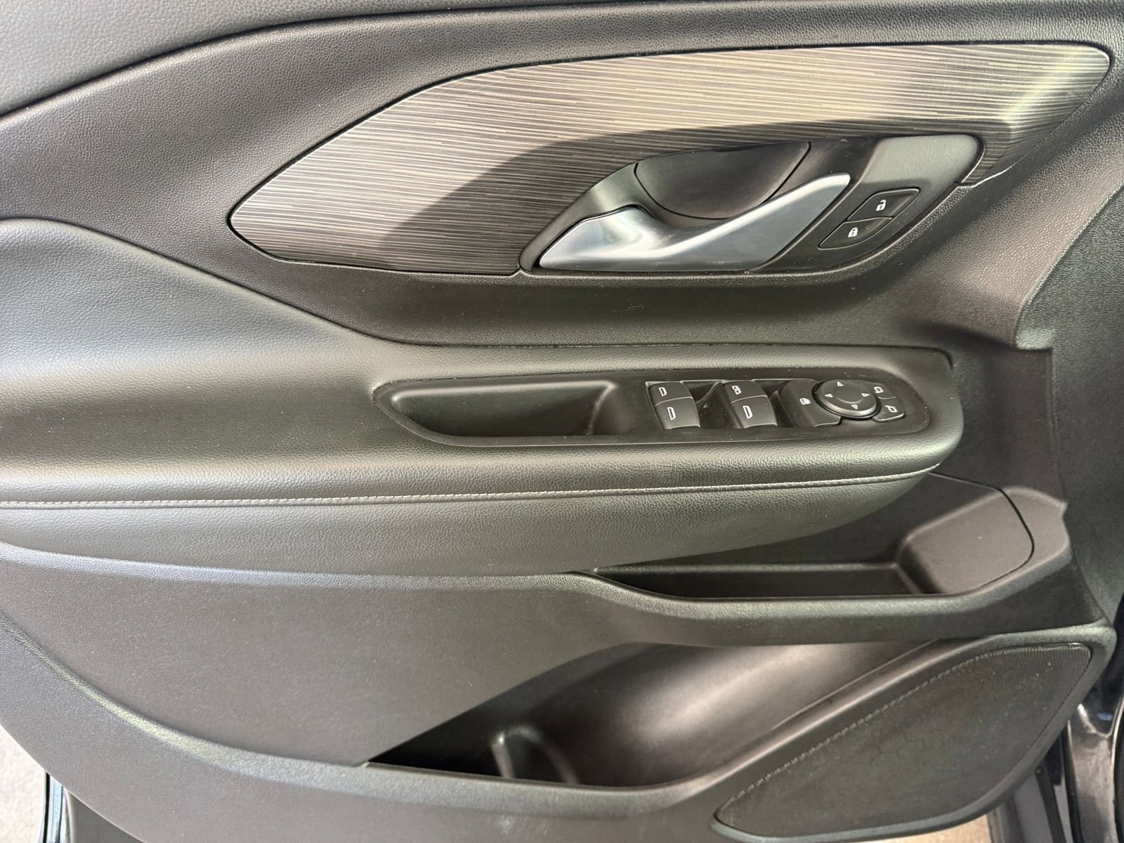 Thumbnail: 2024 GMC Terrain - 18