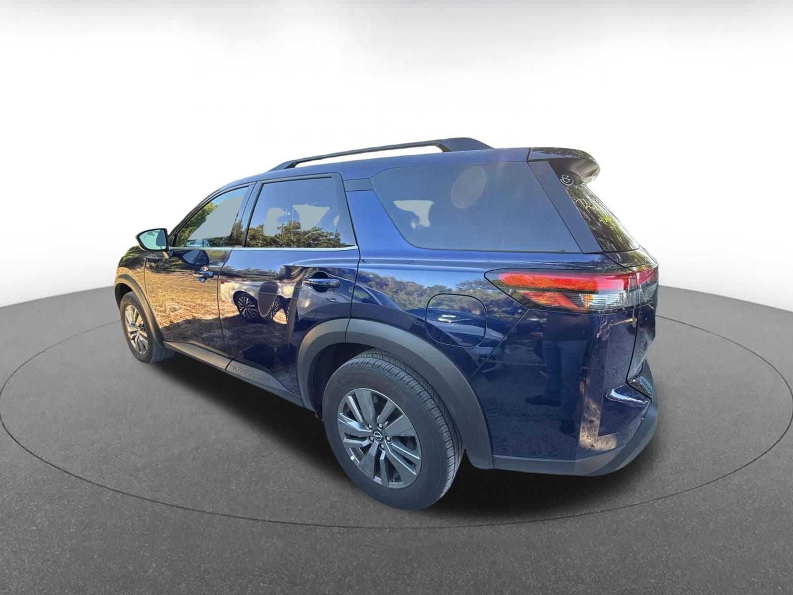 Thumbnail: 2025 Nissan Pathfinder - 6