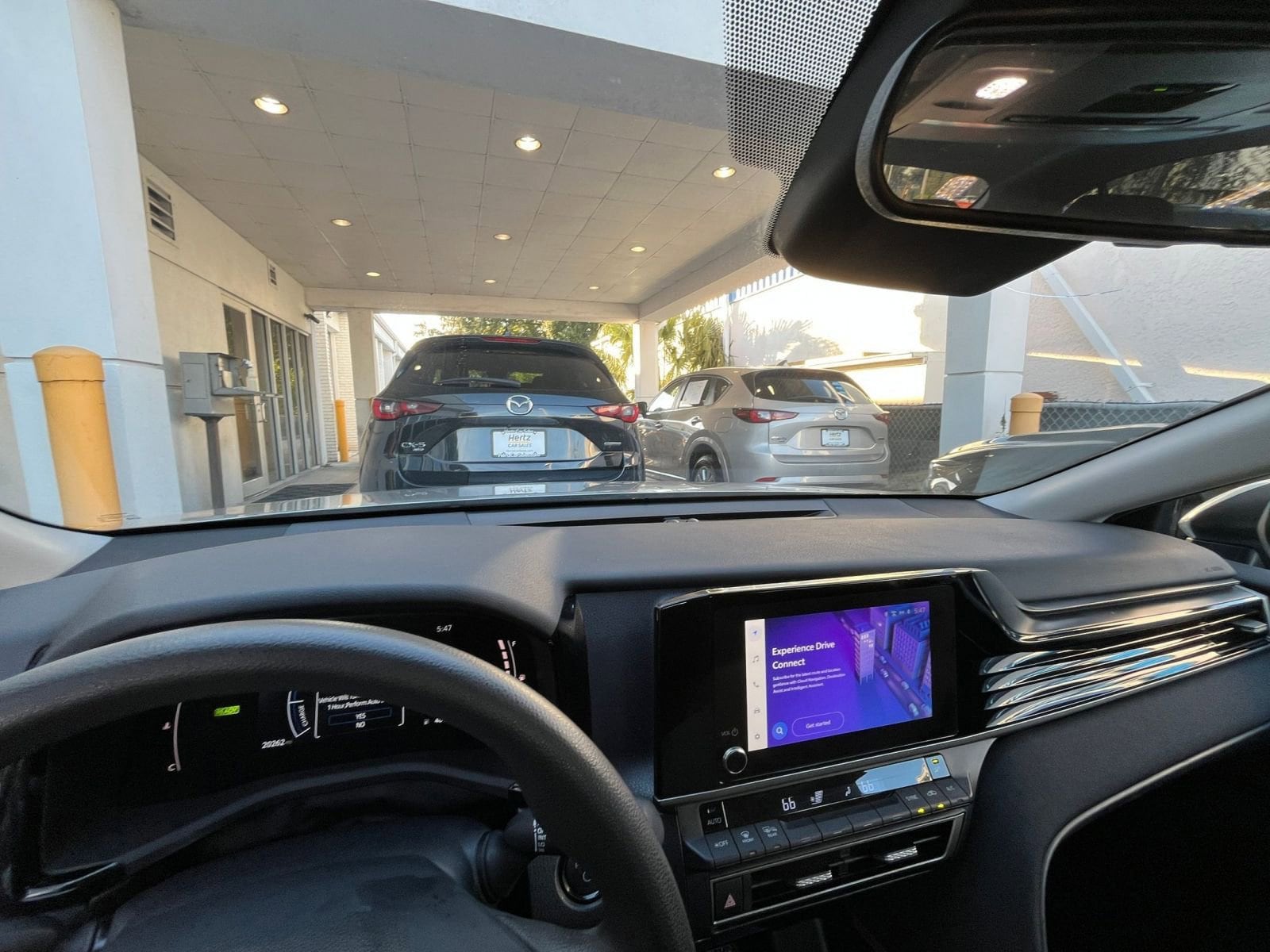 Thumbnail: 2025 Toyota Camry - 33