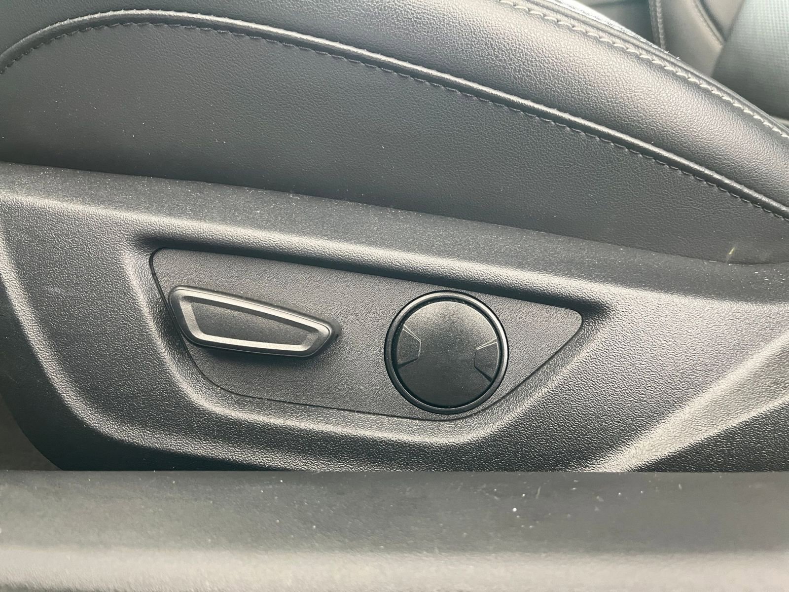 Thumbnail: 2025 Ford Mustang - 22