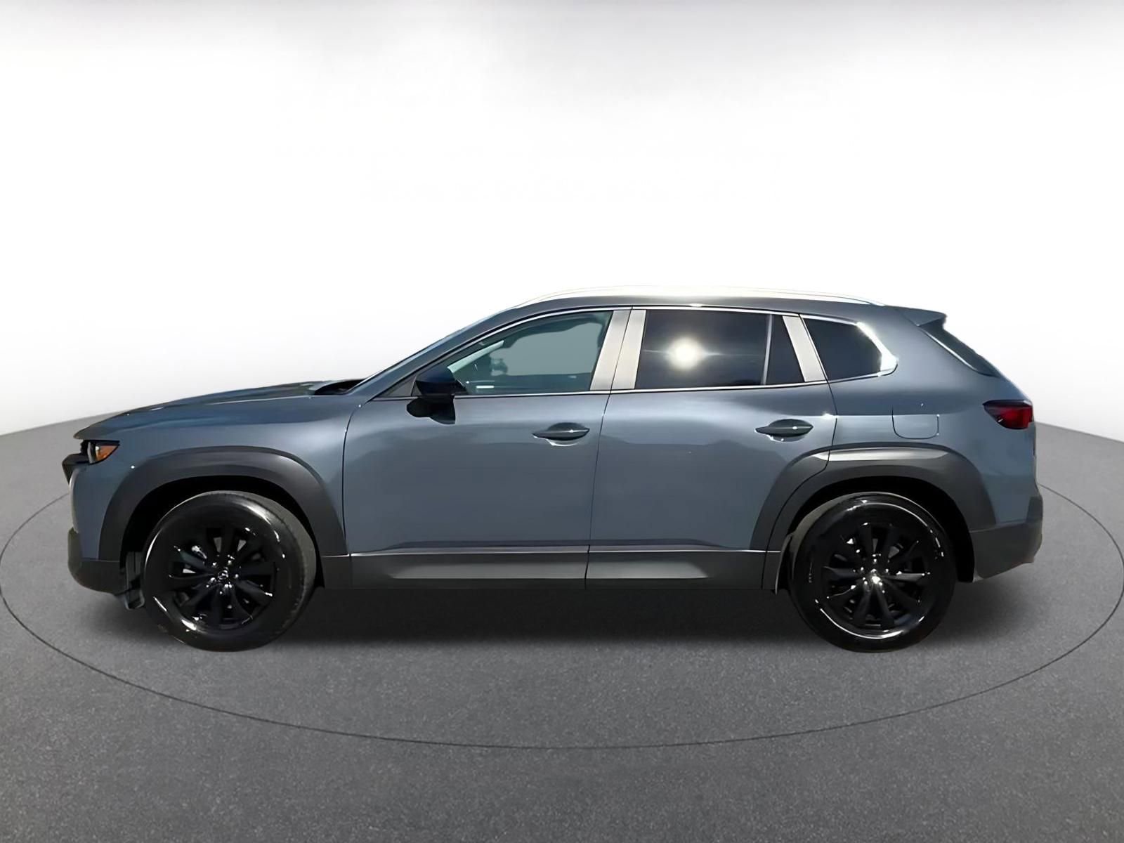 Thumbnail: 2025 Mazda CX-50 - 8