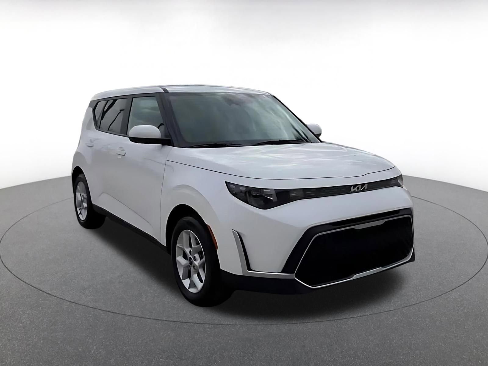 Thumbnail: 2025 Kia Soul - 3