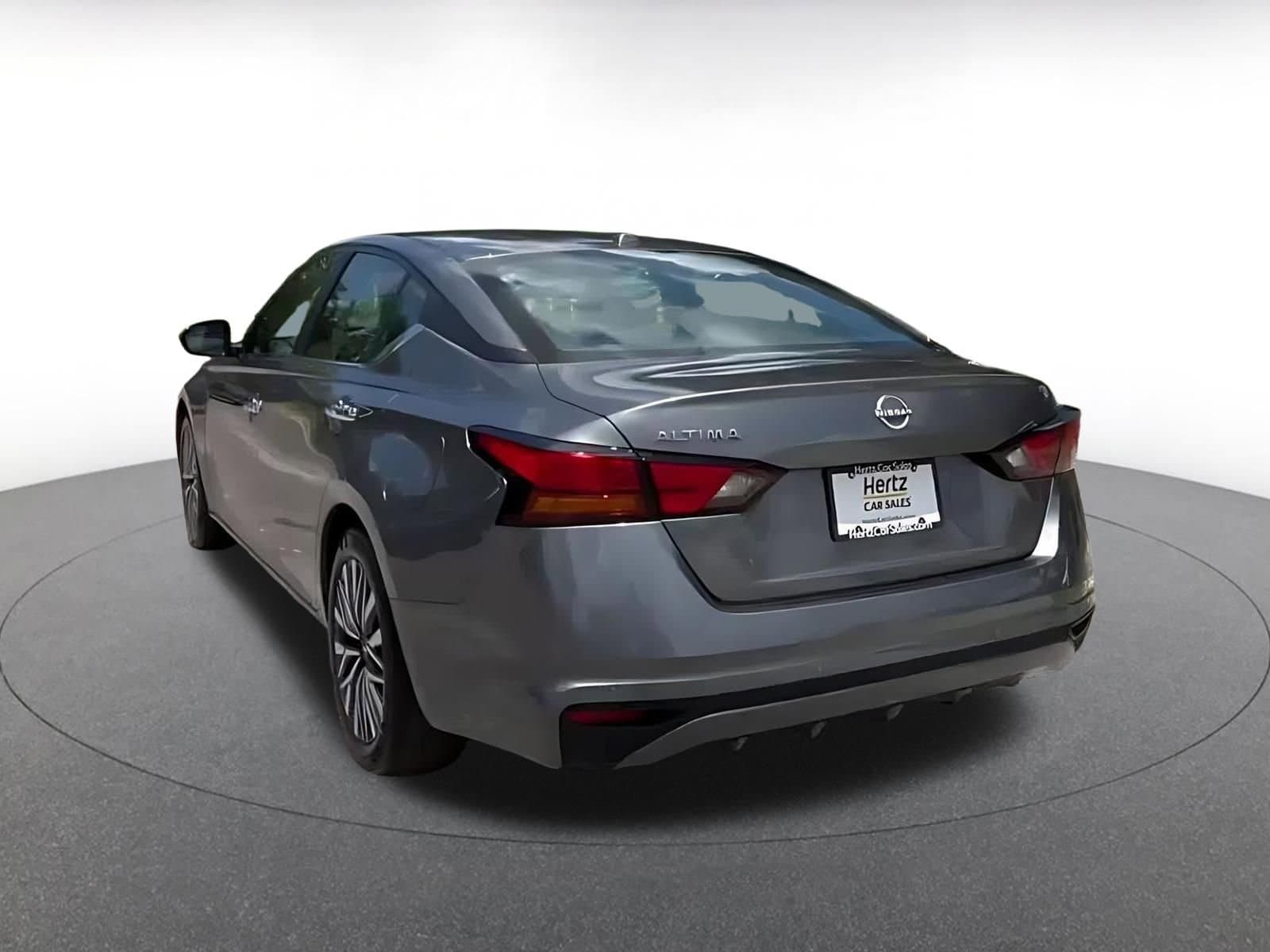 Thumbnail: 2025 Nissan Altima - 11