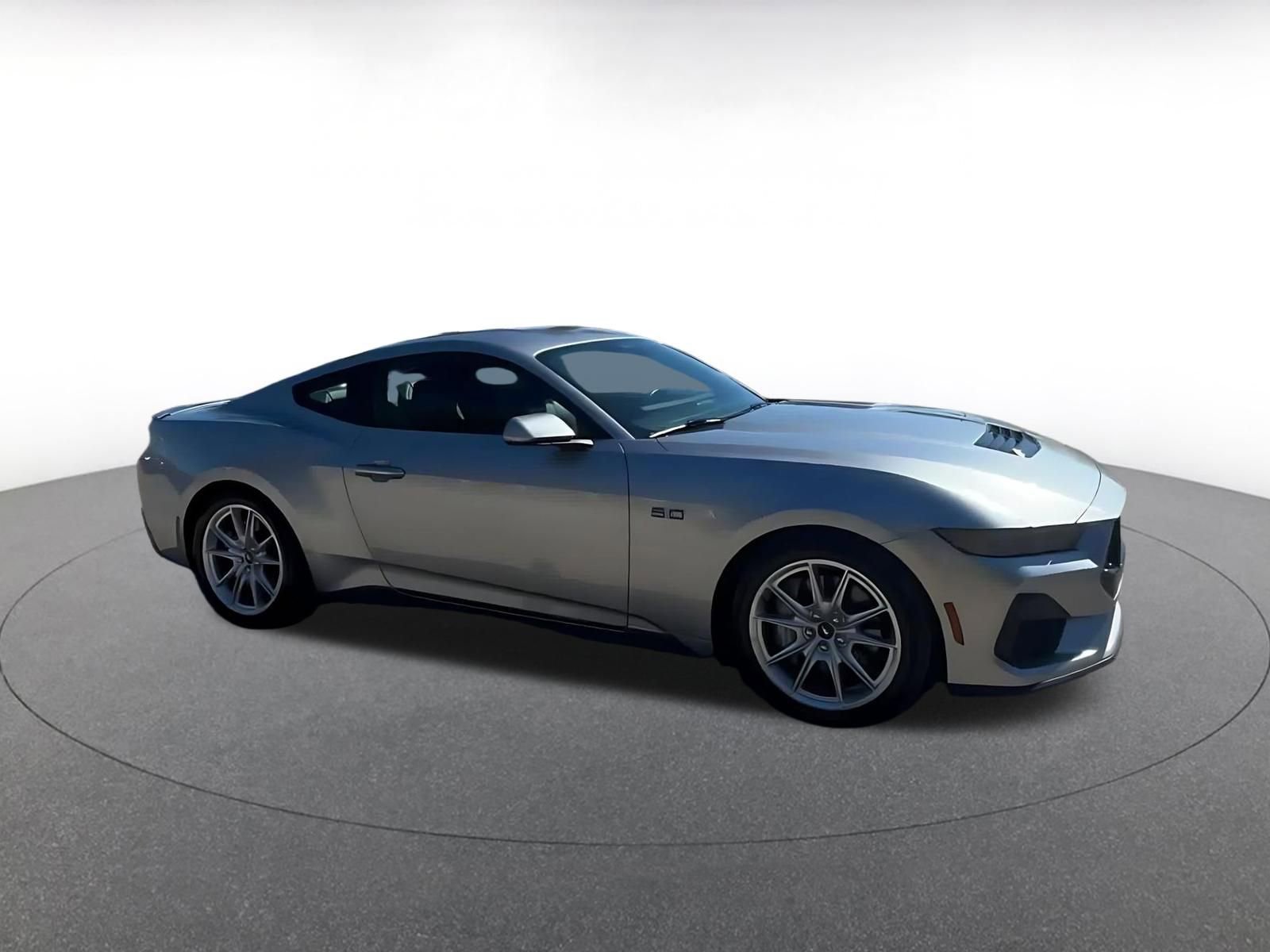 Thumbnail: 2025 Ford Mustang - 2